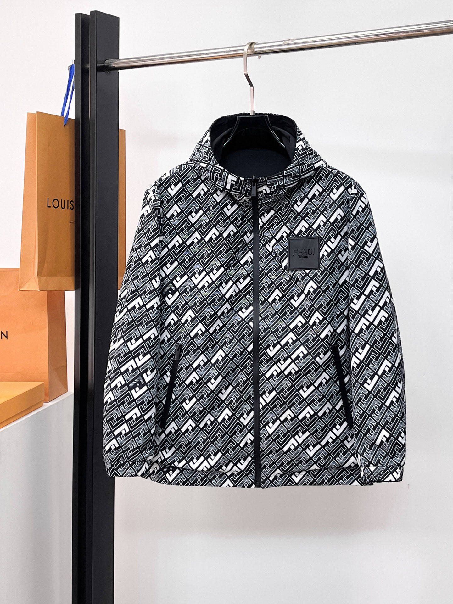 Fendi Jacket 06389