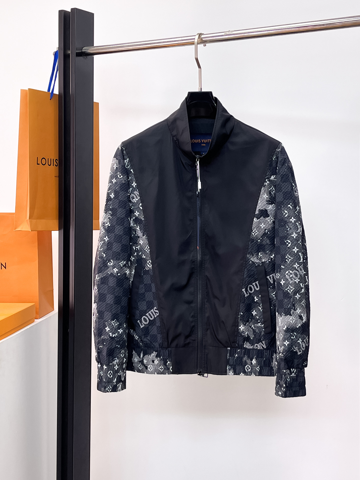 Louis Vuitton Jacket 06388
