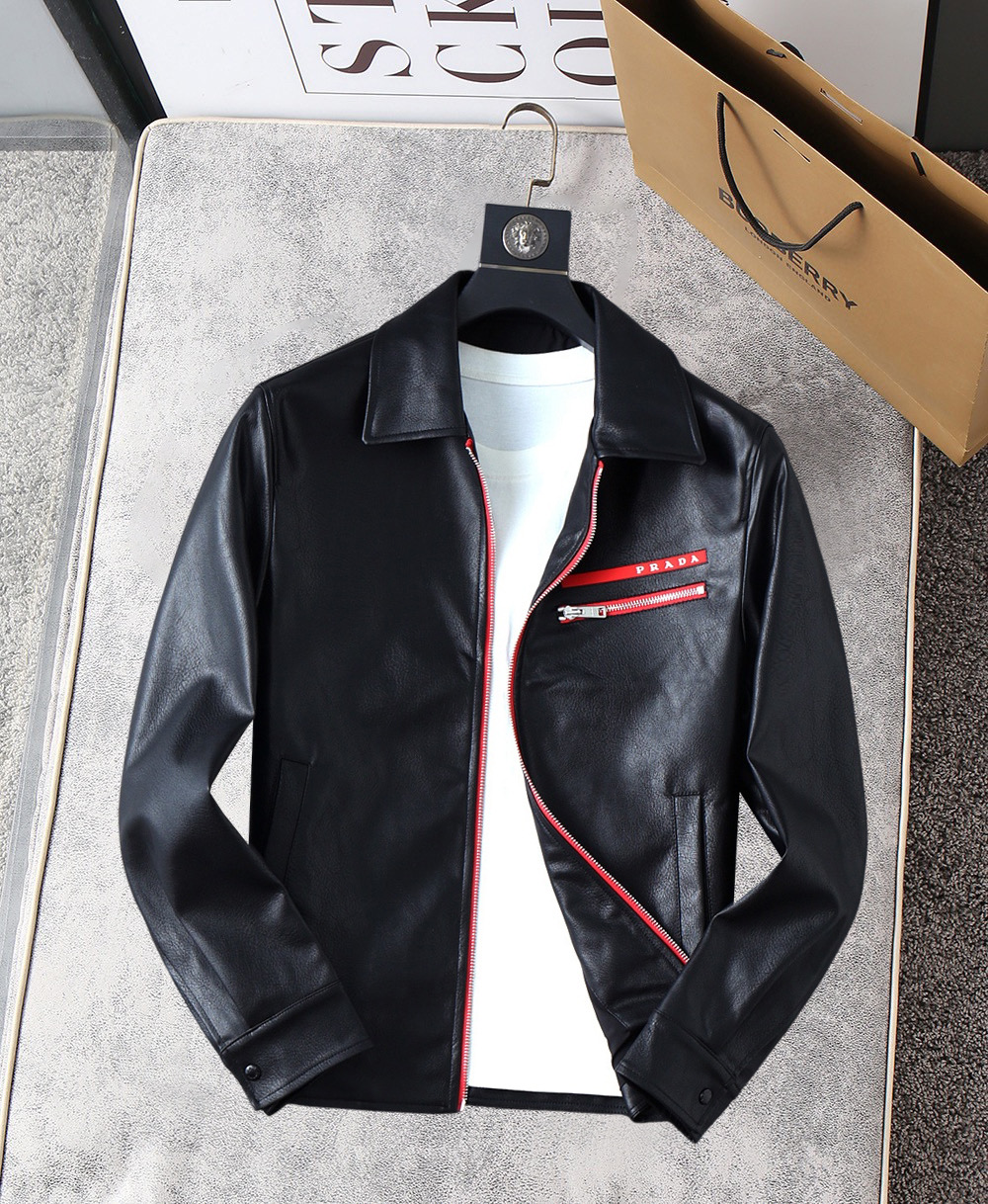 NO:761988,Same style as Prada official website, on sale simultaneously!  2026 new spring men's leather jackets, high-end version with complete three-standard original order!  Custom-made fabrics at the counter are highly breathable and comfortable, with impeccable details and brand element design concepts, reflecting high quality. It feels delicate and soft!  It presents a casual cut and the upper body shape is awesome!  Sizes M～3XL can be worn up to 200 pounds, please state your height and weight when placing an order.,,prada,jackets & coats,jackets & coats,leather jacket,19860909普拉达 官网同款,同步发售！2026开春新款男士夹克皮衣外套,原单三标齐全高端版本！专柜定制面料 透气舒适度高,细节无可挑剔,品牌元素设计理念,体现高品质.手感细腻柔软！呈现休闲裁剪,上身版型超赞！码数M～3XL最大穿200斤,下单报身高体重.,,prada,jackets & coats,jackets & coats,leather jacket,,Men's clothing