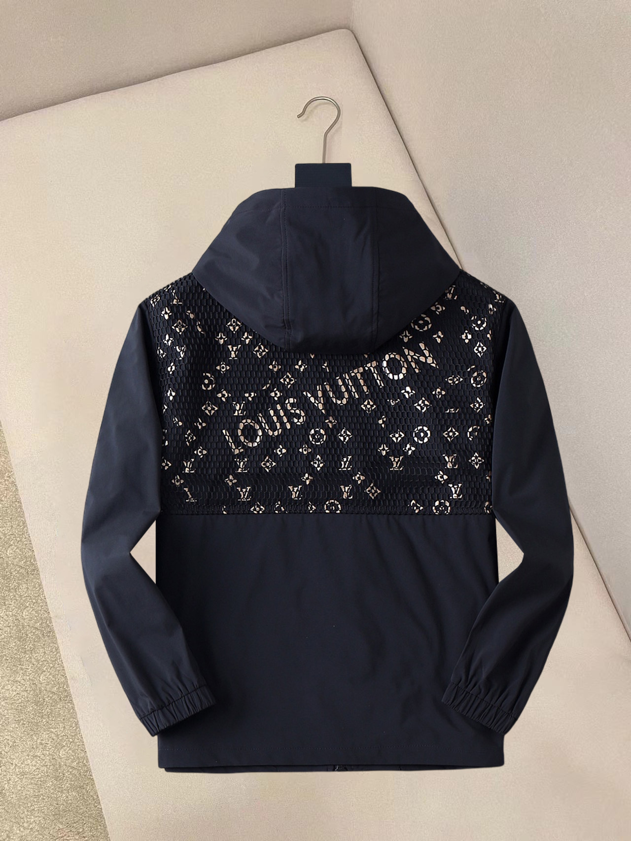 Alternative view of Louis Vuitton Jacket 01921