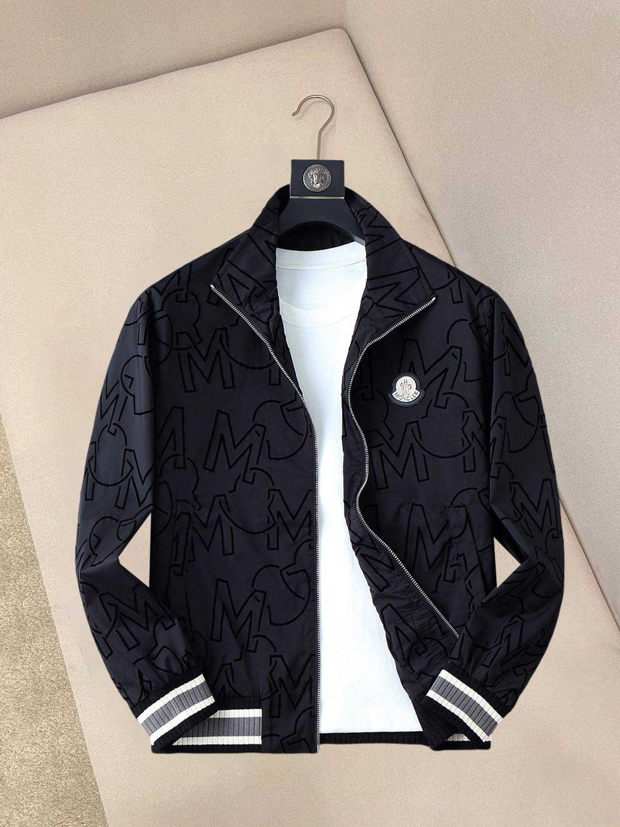 Moncler Jacket 01920