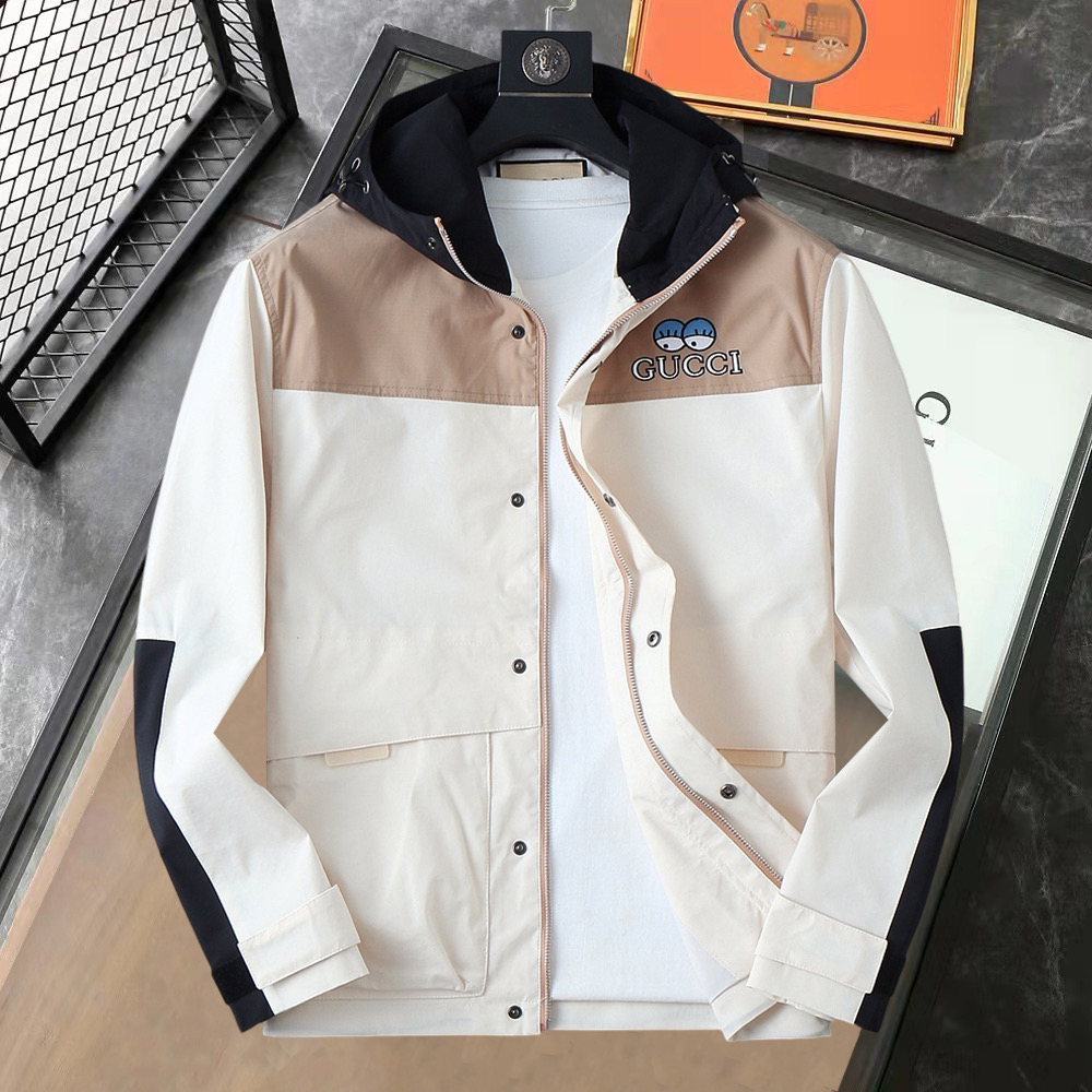 NO:737195,Gucci's 2026 spring new jacket, the new product on the show is in perfect condition, comfortable and warm, complete with three colors, full and attractive color, very outstanding design, easily upgrades the fashion sense, extremely elegant and rigorous workmanship, neat and meticulous wiring!  A masterpiece from a famous designer!  The upper body does not look bloated and is super handsome!  Available sizes M ~ XXXL,,jackets & coats,jackets & coats,19860909古奇 2026开春新款夹克外套,秀场新品品相非常完美,舒适保暖,三标齐全色泽饱满诱人,非常出彩的设计,轻松将时髦感进阶,做工极为考究严谨,走线工整细致！大牌设计师巨作！上身不显臃肿、超级帅气！现货码数M ～ XXXL,,jackets & coats,jackets & coats,,Men's clothing