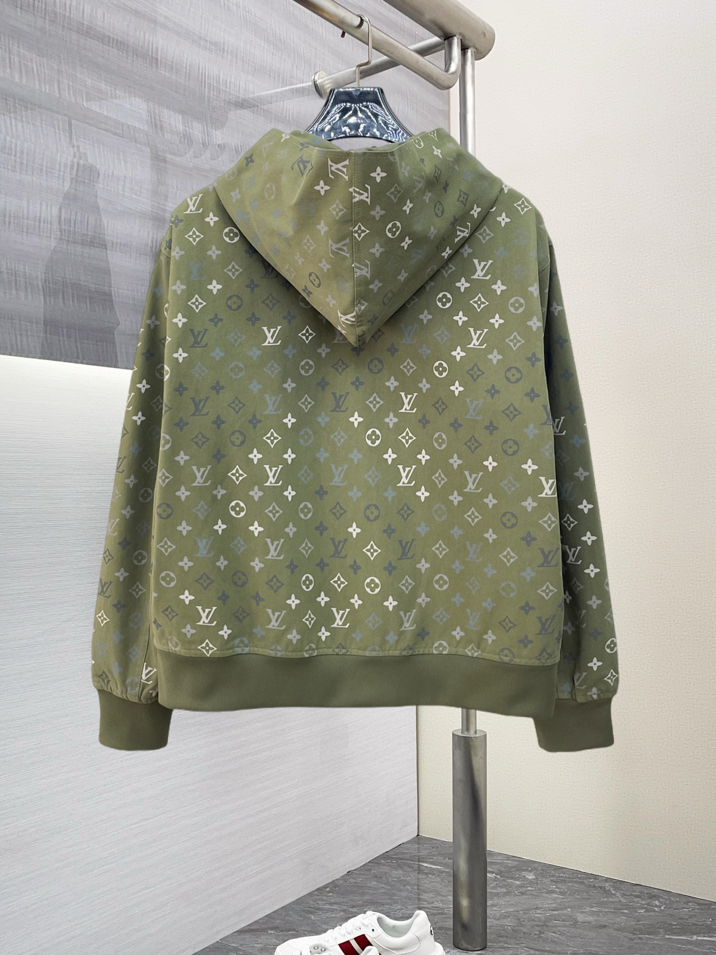 Alternative view of Louis Vuitton Jacket 08959