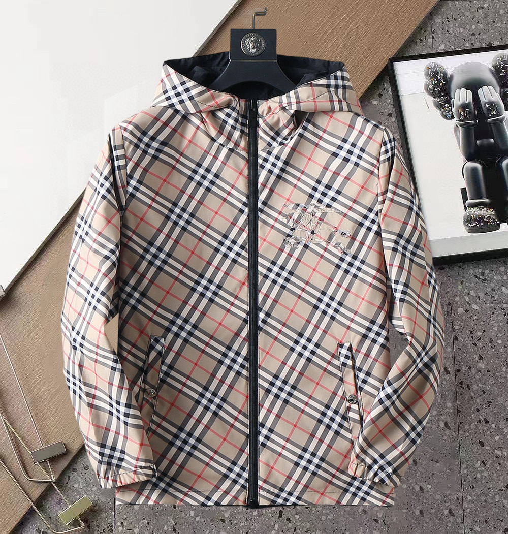 Burberry Jacket 05011