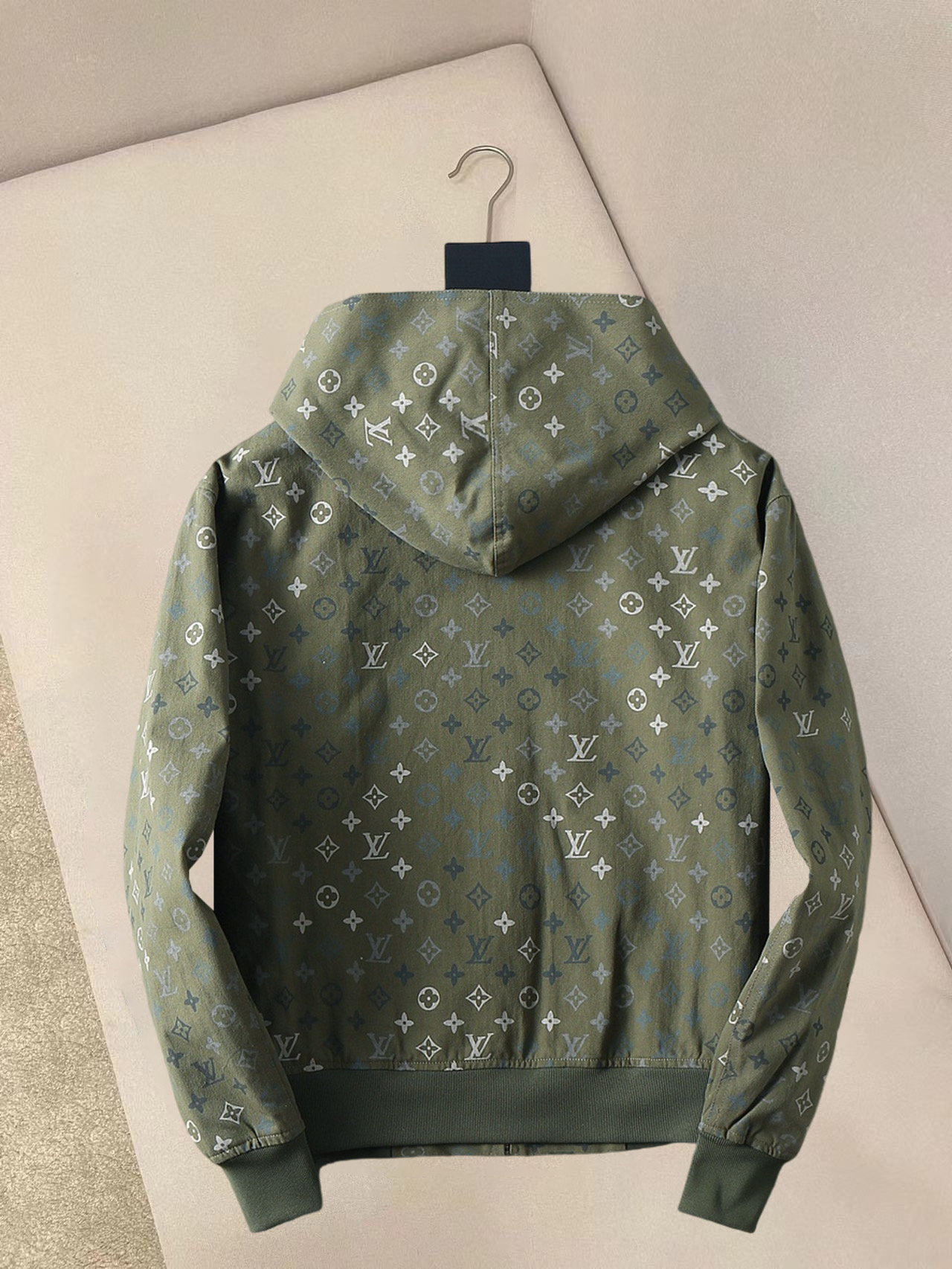 Alternative view of Louis Vuitton Jacket 01907