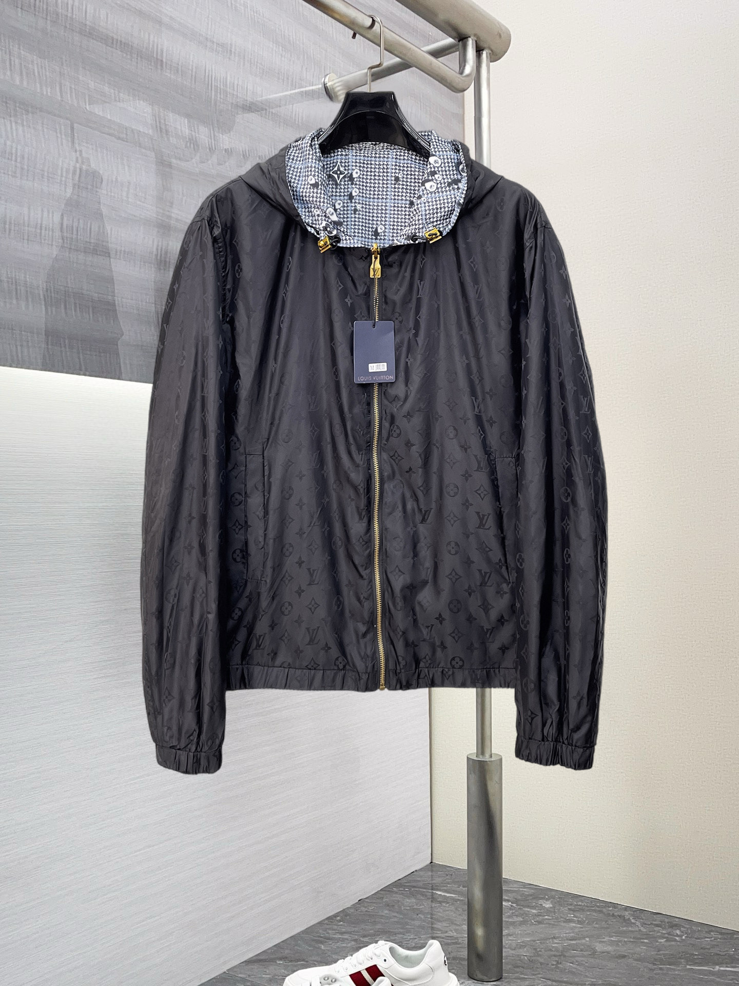 Alternative view of Louis Vuitton Jacket 08934