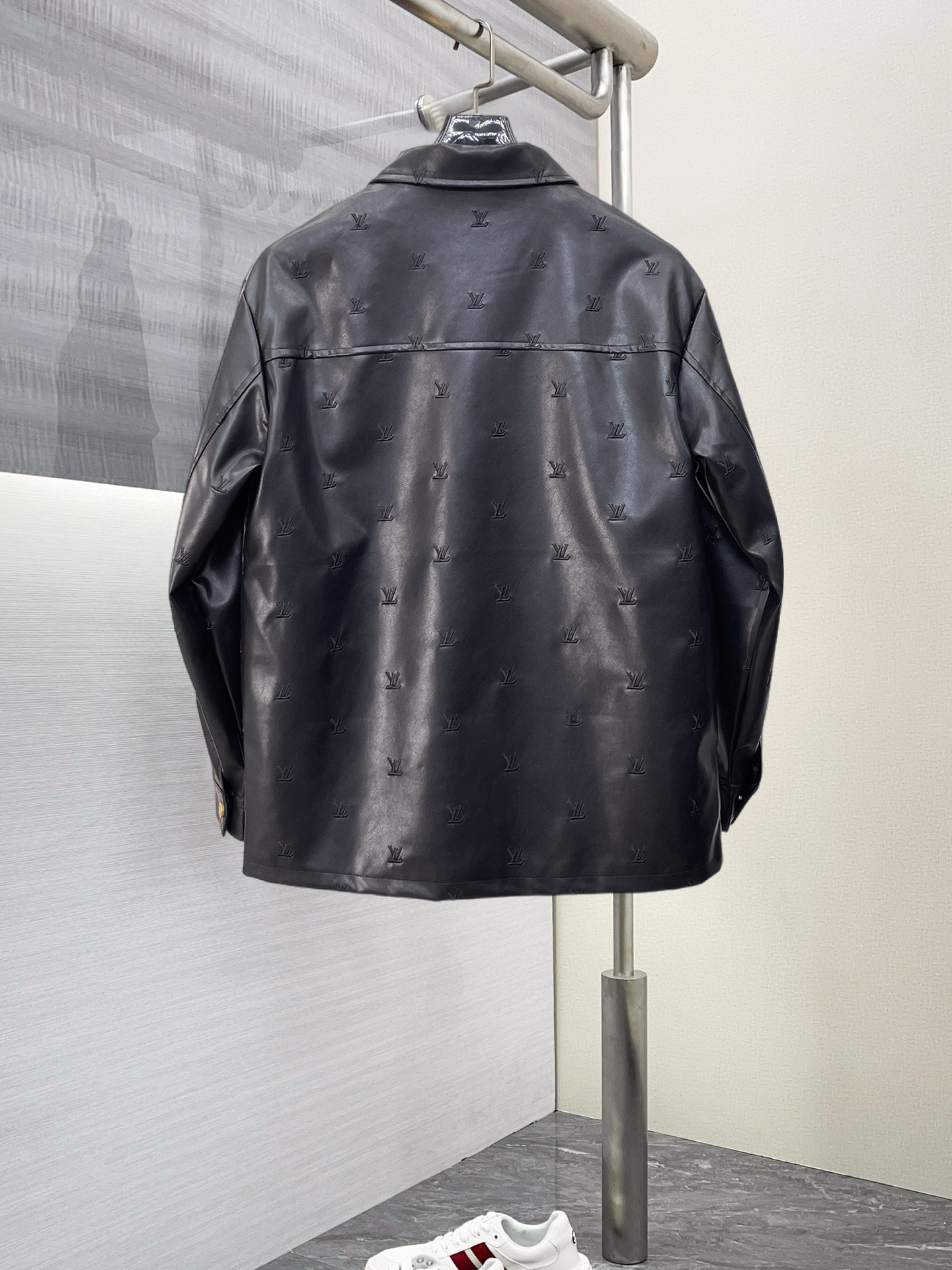 Alternative view of Louis Vuitton Leather Jacket 08965