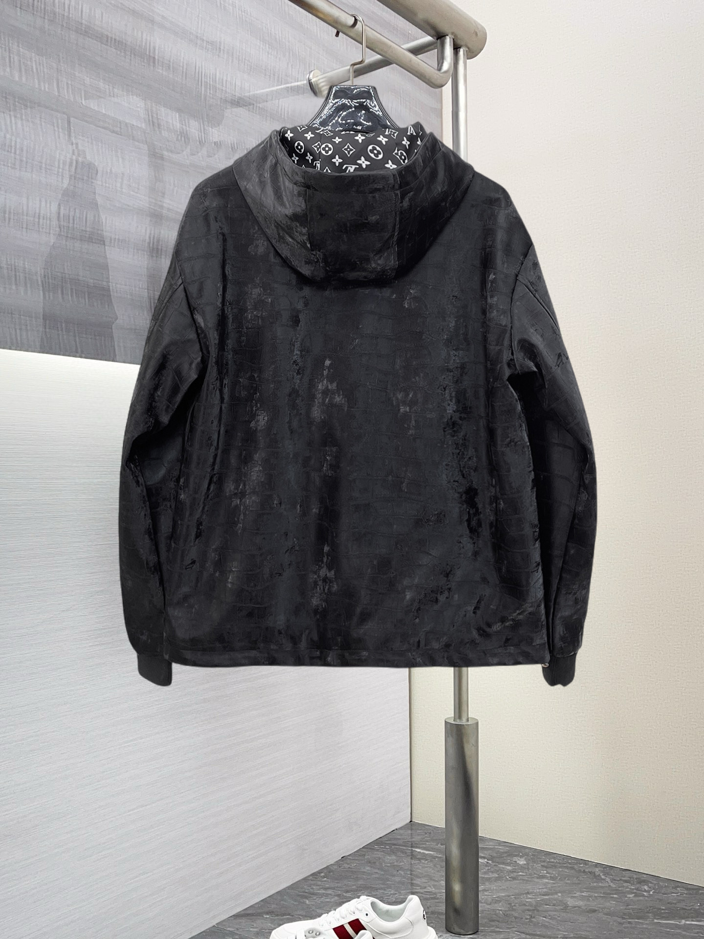Alternative view of Louis Vuitton Leather Jacket 08940