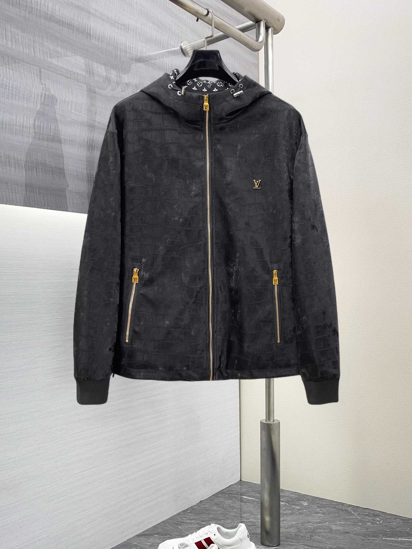 Louis Vuitton Leather Jacket 08940