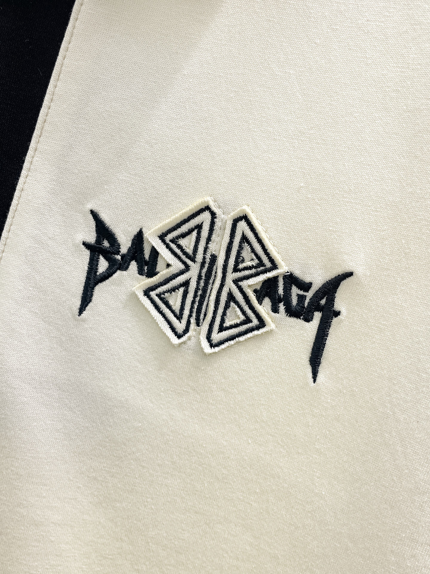Balenciaga 巴黎世家 2026ss夏季新款字母logo男士翻领Polo衫 商务男款 高端男装的天花板级别的商务男款 简约 不失优雅