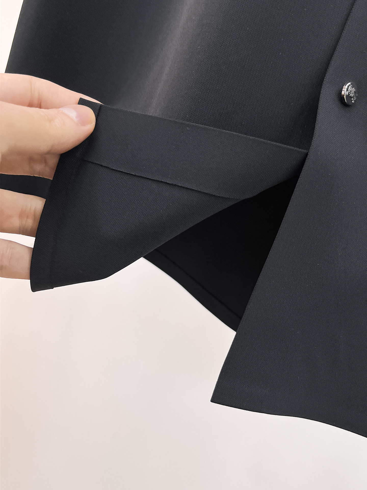 Burberry 巴宝莉 高端商务 白领 单位人士必入单品 无痕压胶冰丝休闲商务短袖衬衫 科技面料