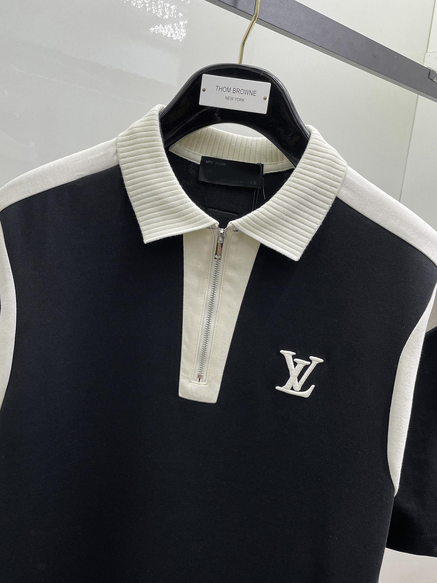Louis Vuitton LV 2026ss夏季新款字母logo男士翻领Polo衫 商务男款 高端男装的天花板级别的商务男款 简约 不失优雅