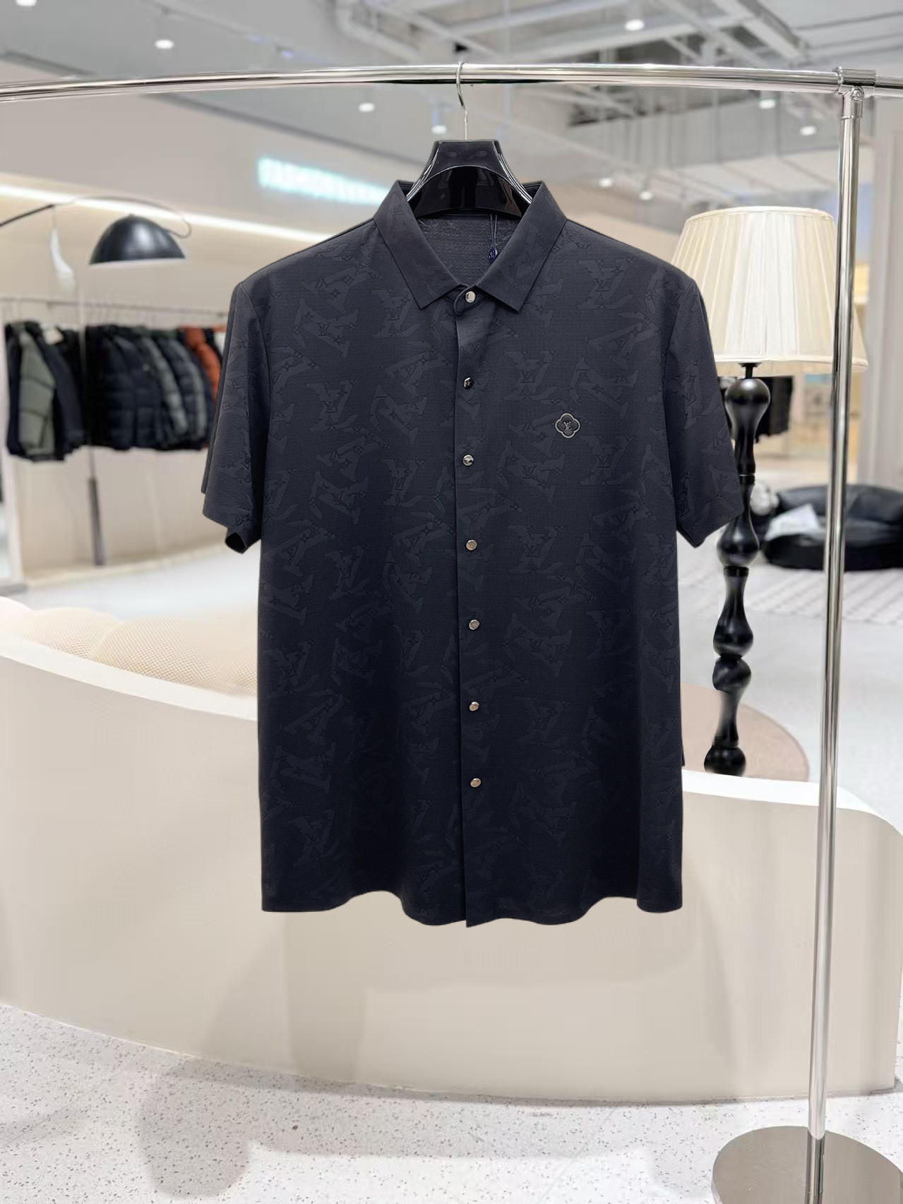 Alternative view of Louis Vuitton T-Shirt 01679