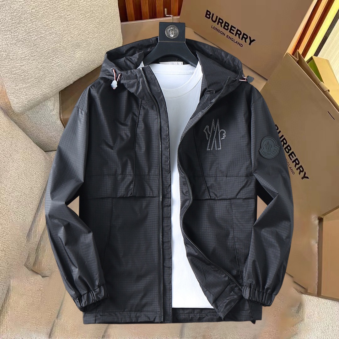Moncler Jacket 09109