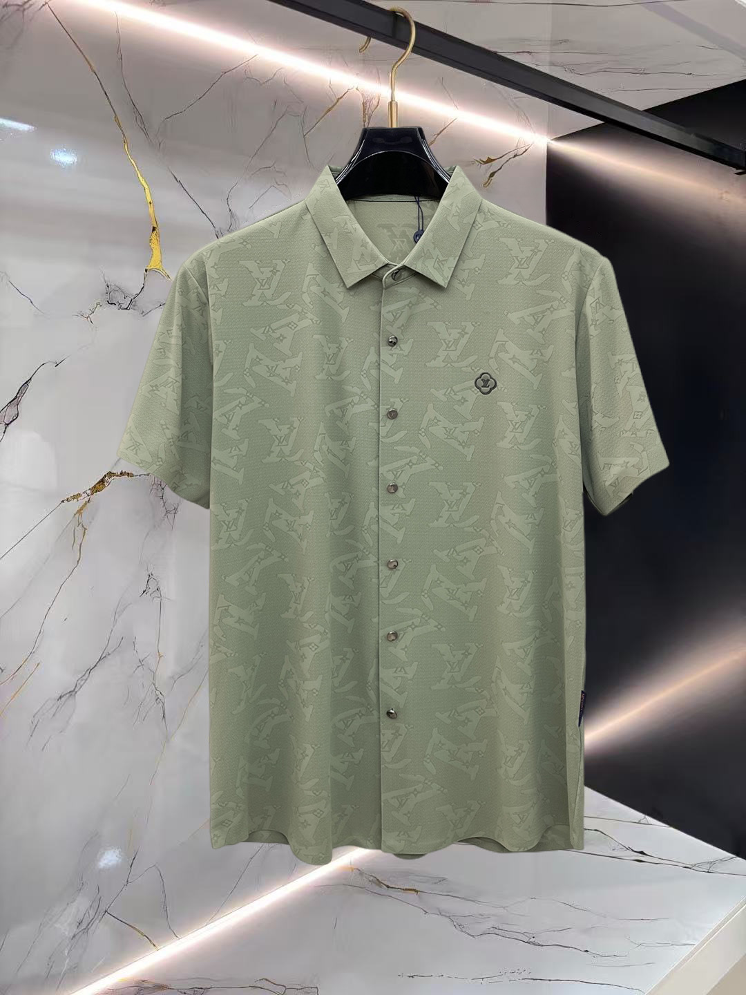 Alternative view of Louis Vuitton T-Shirt 08889