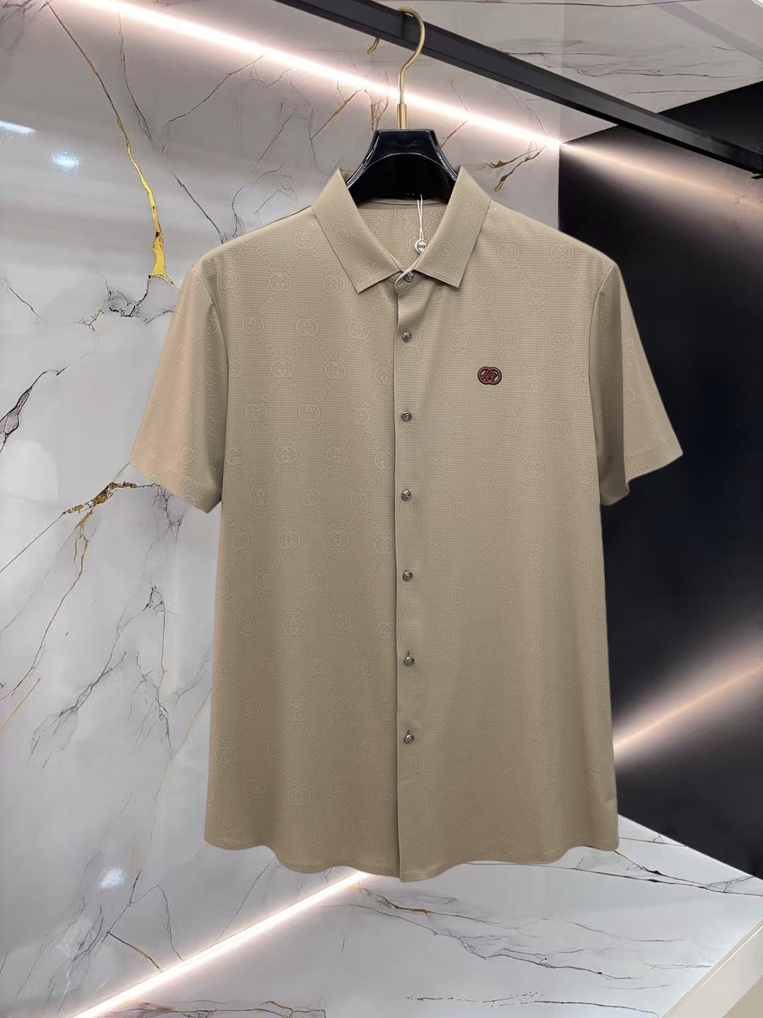 Alternative view of T-Shirt 08888