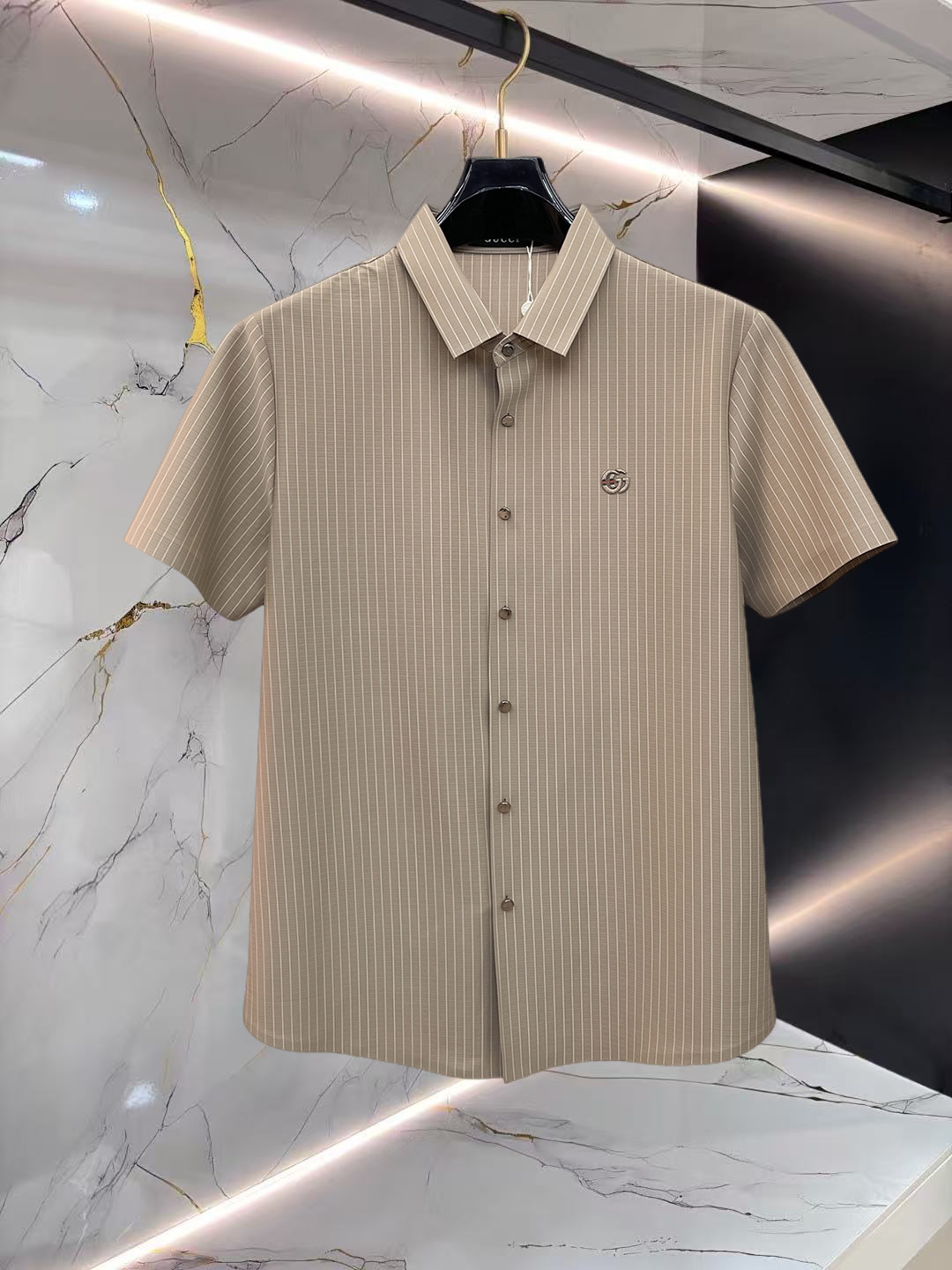 Alternative view of T-Shirt 08882