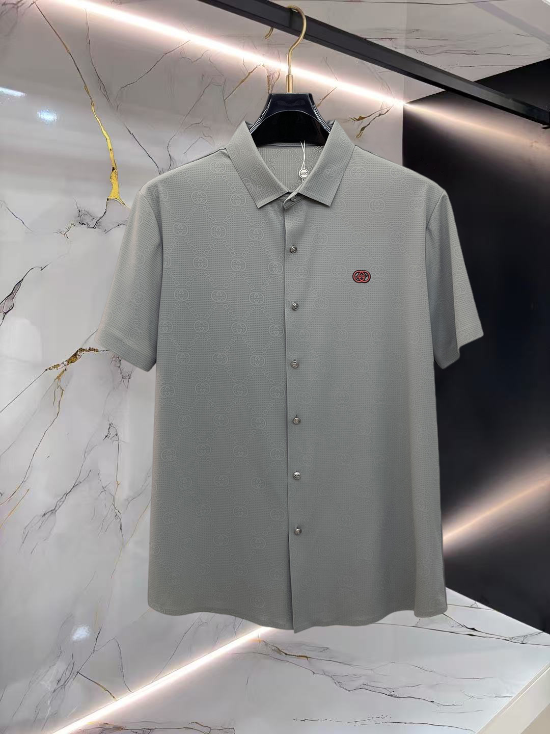 Alternative view of T-Shirt 08878