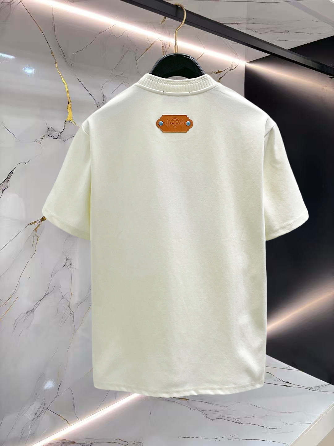 Alternative view of Louis Vuitton T-Shirt 08781