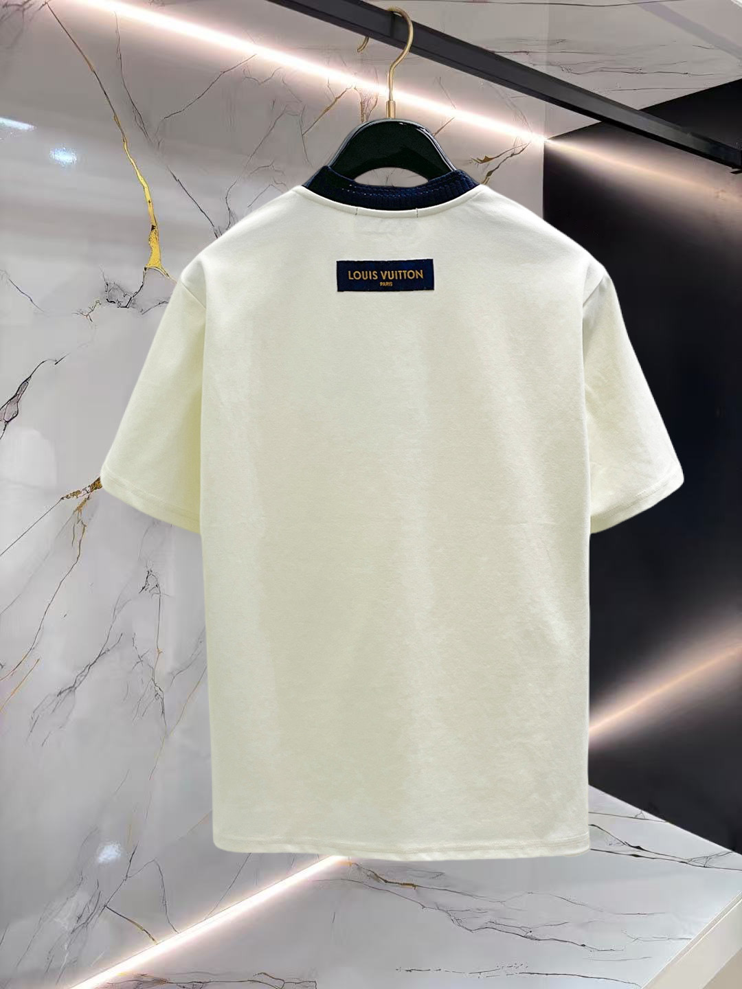 Alternative view of Louis Vuitton T-Shirt 08783
