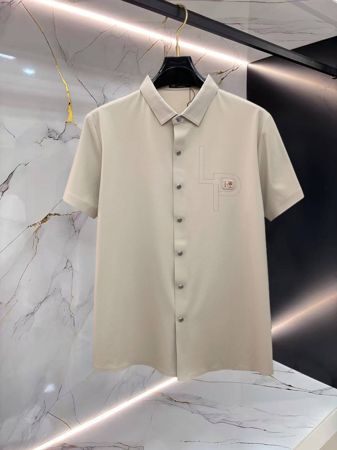 T-Shirt 08843
