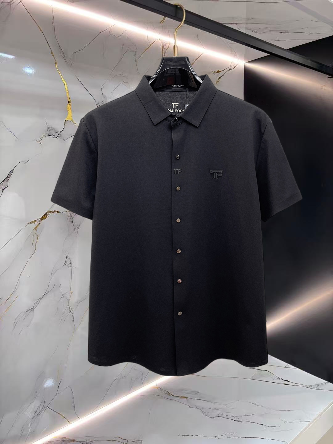 Alternative view of T-Shirt 08836