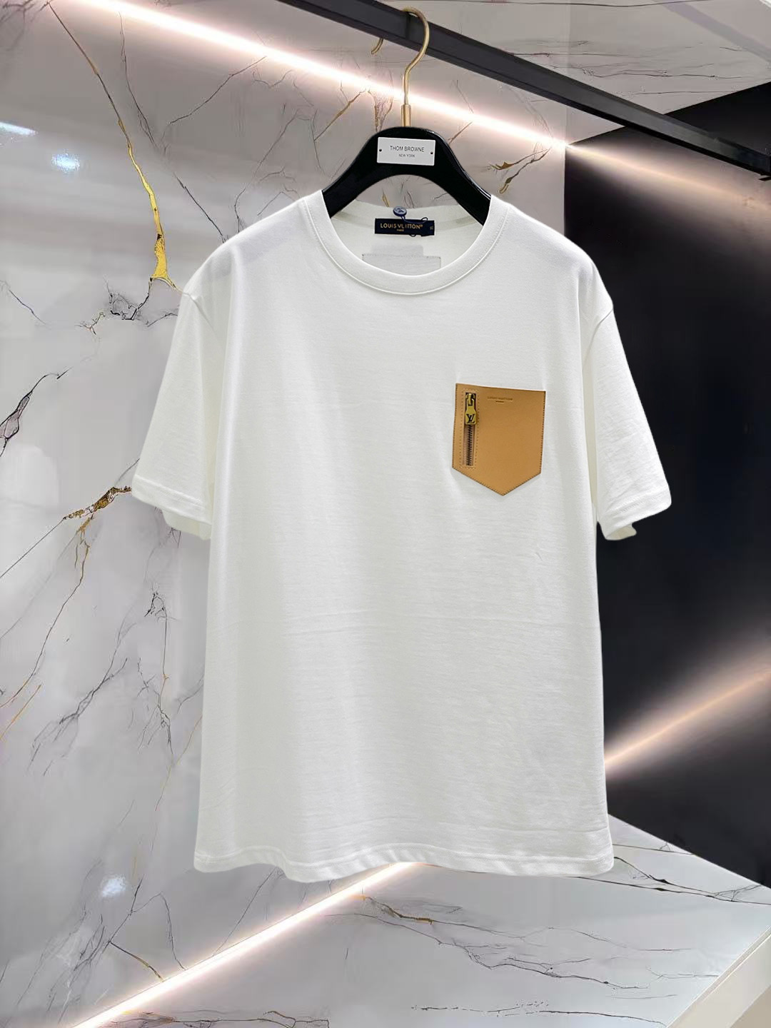 Louis Vuitton T-Shirt 08794