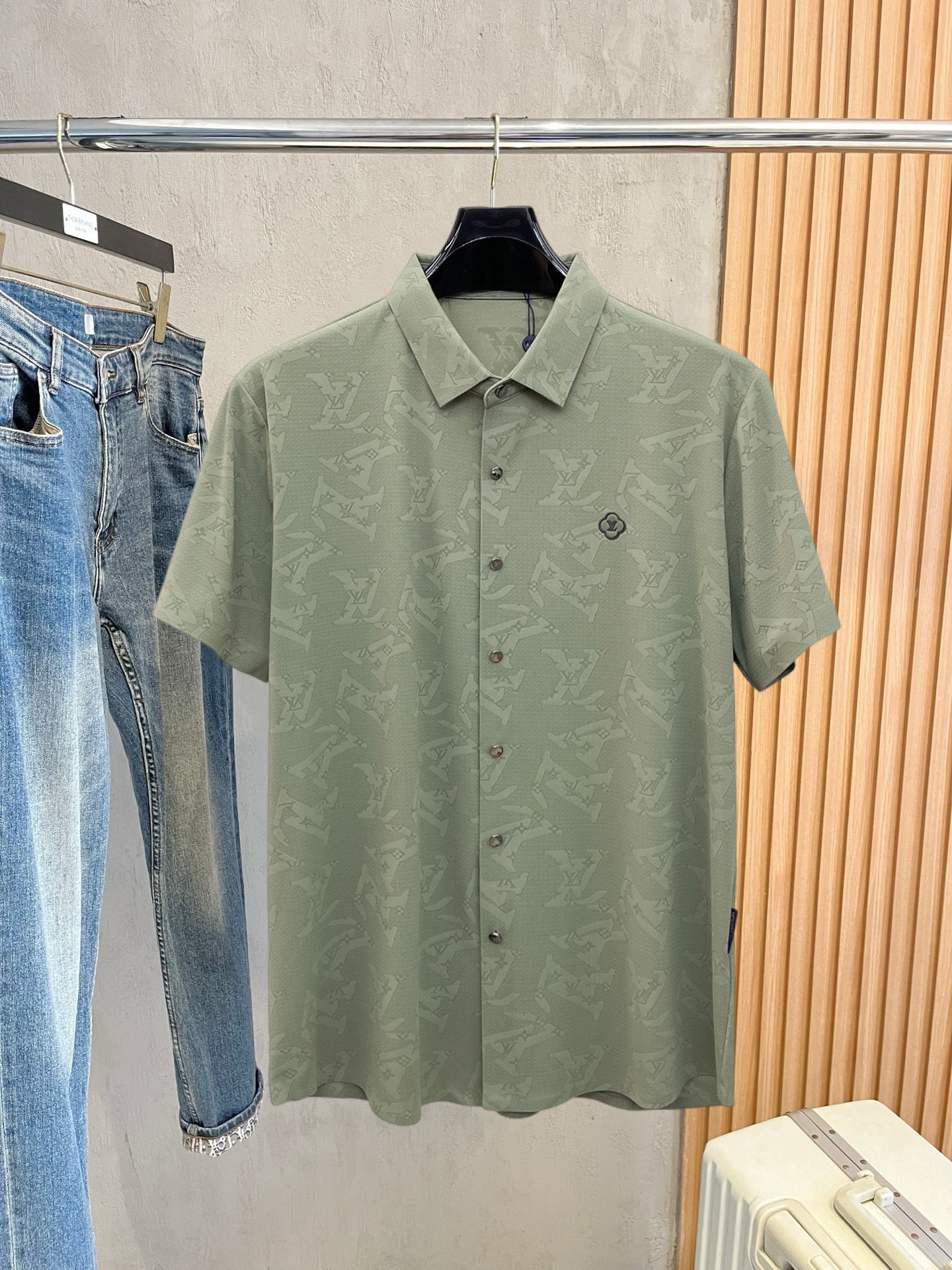 Louis Vuitton T-Shirt 07480