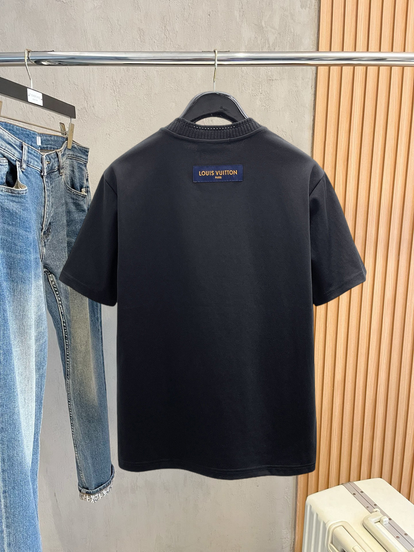 Alternative view of Louis Vuitton T-Shirt 07449