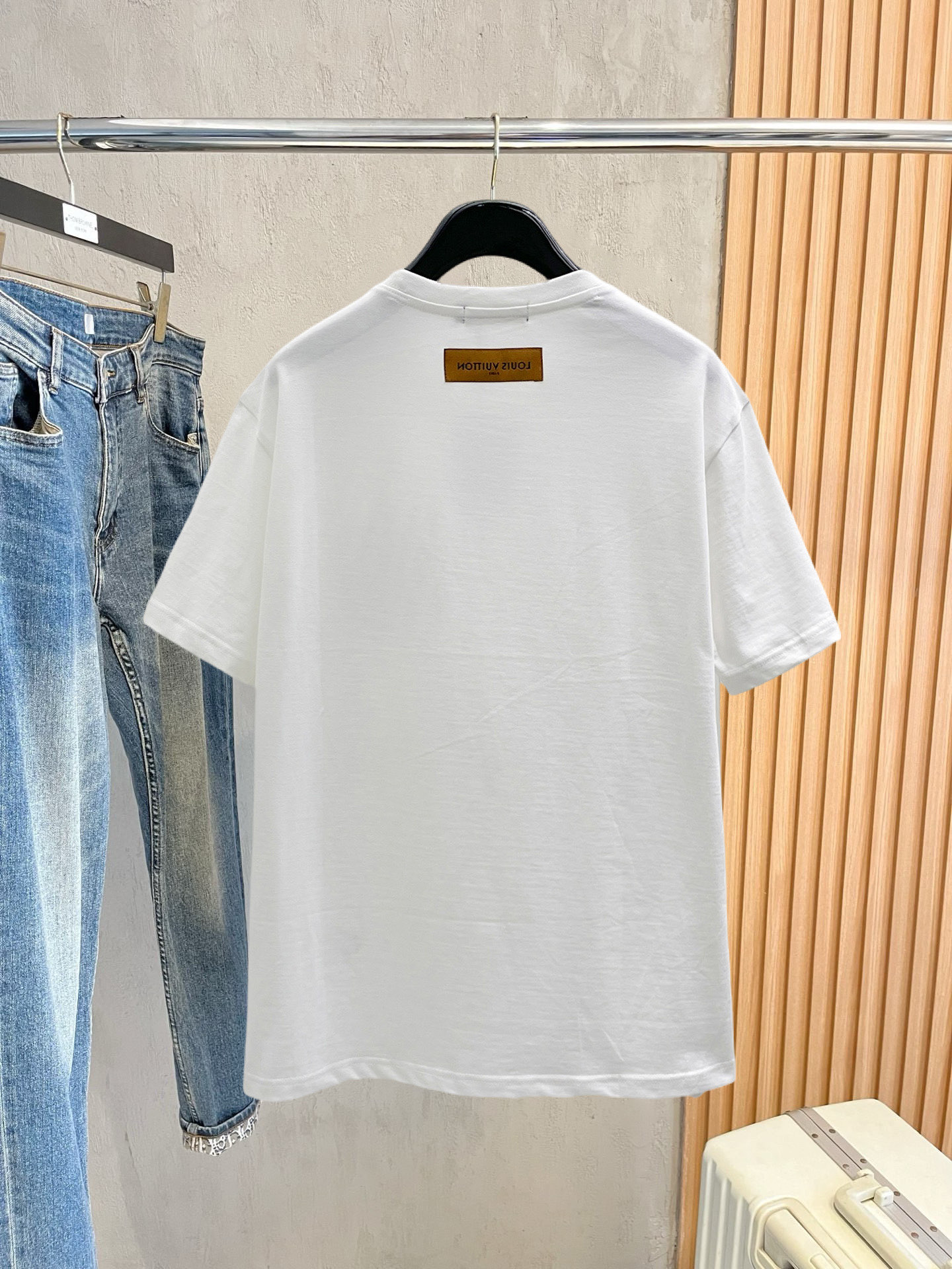 Alternative view of Louis Vuitton T-Shirt 07462