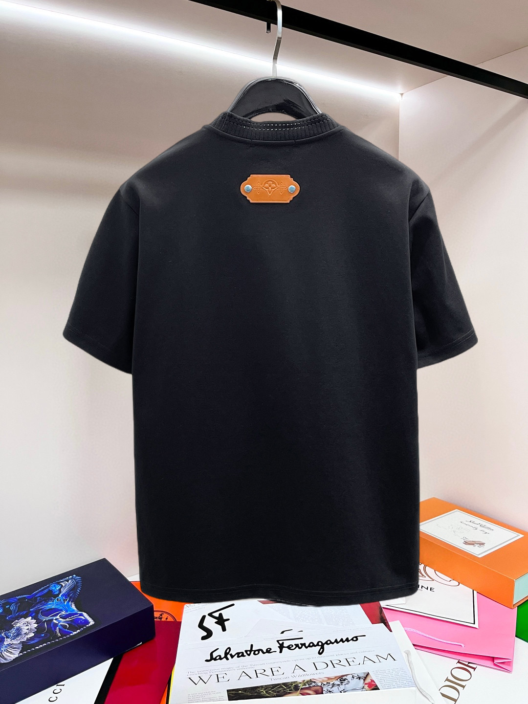 Alternative view of Louis Vuitton T-Shirt 04710