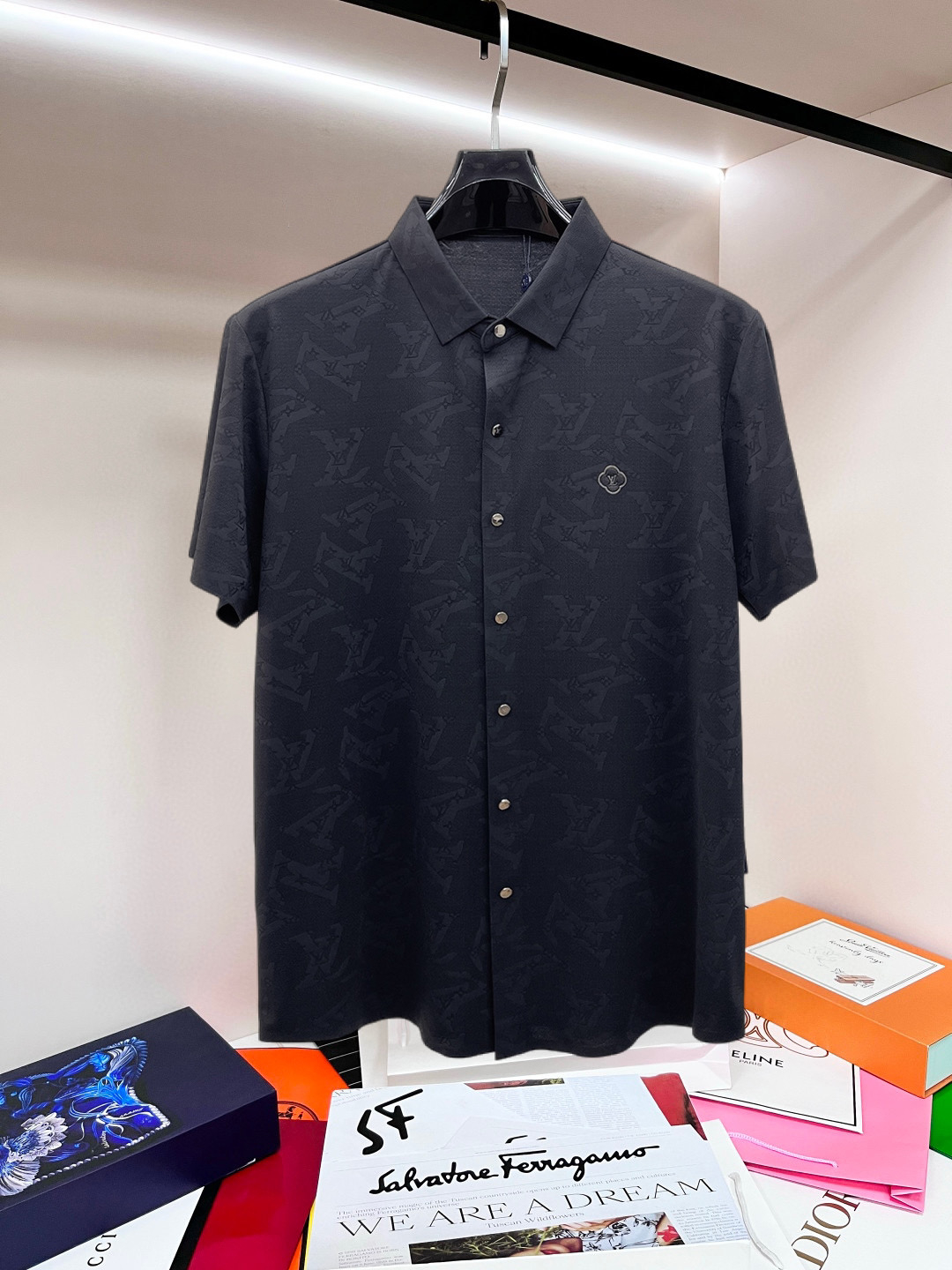 Alternative view of Louis Vuitton T-Shirt 04739