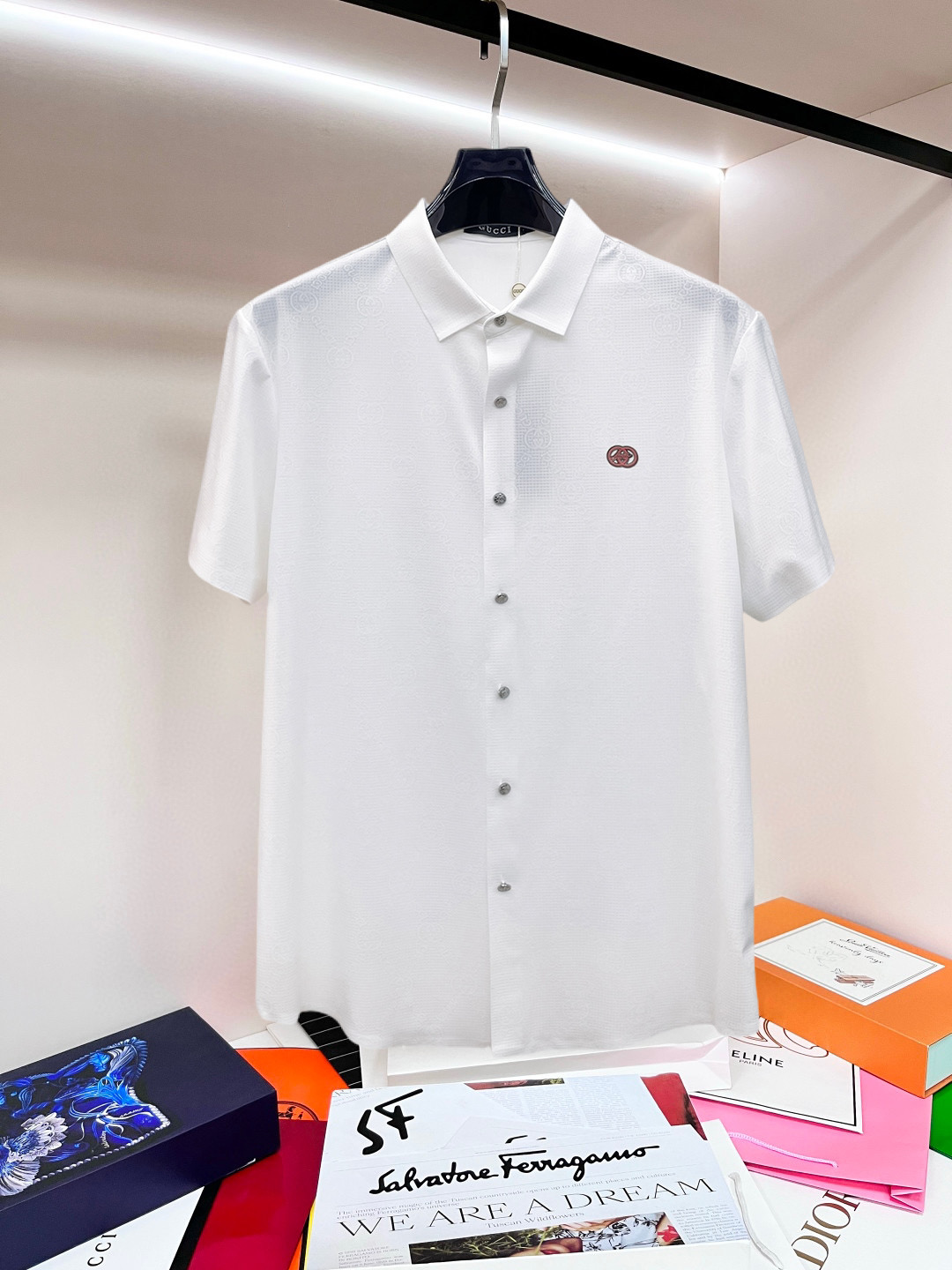 Alternative view of T-Shirt 04792