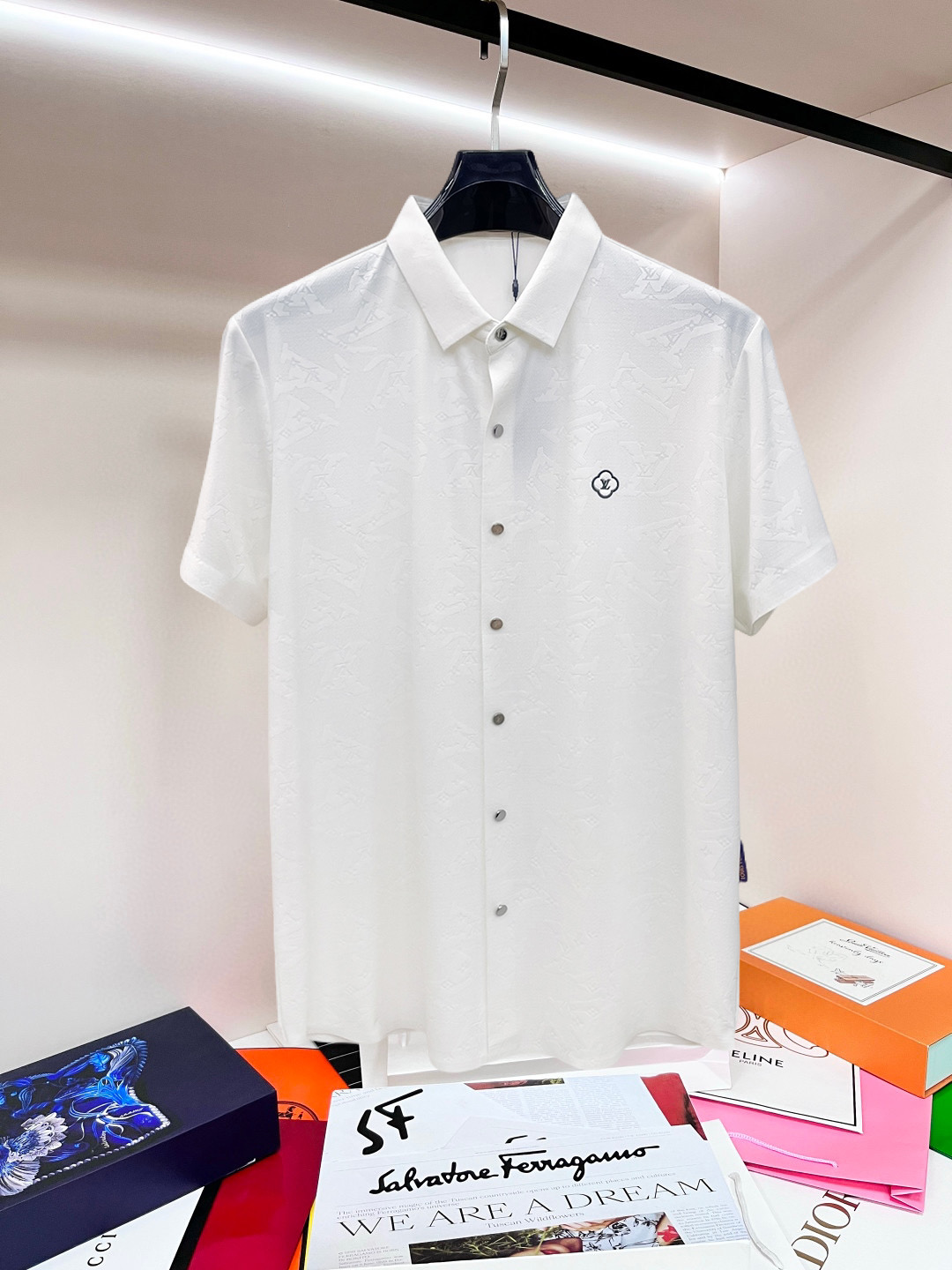 Alternative view of Louis Vuitton T-Shirt 04769