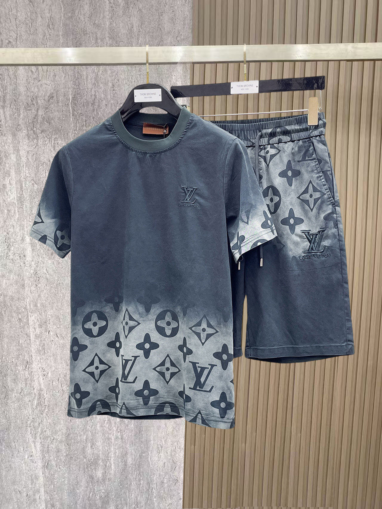 Louis Vuitton T-Shirt 00150