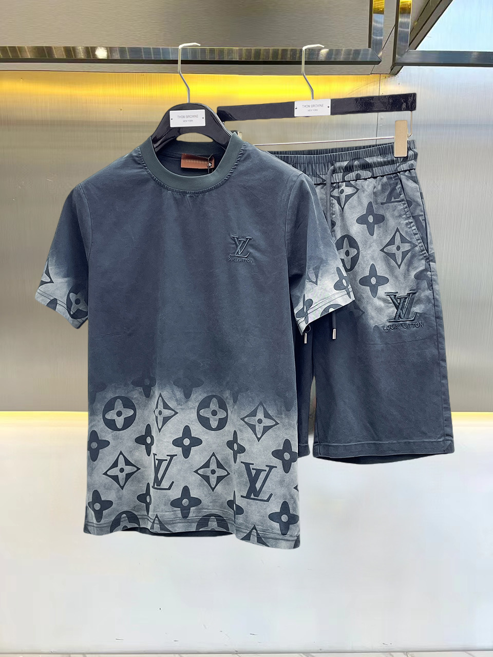 Louis Vuitton T-Shirt 06344