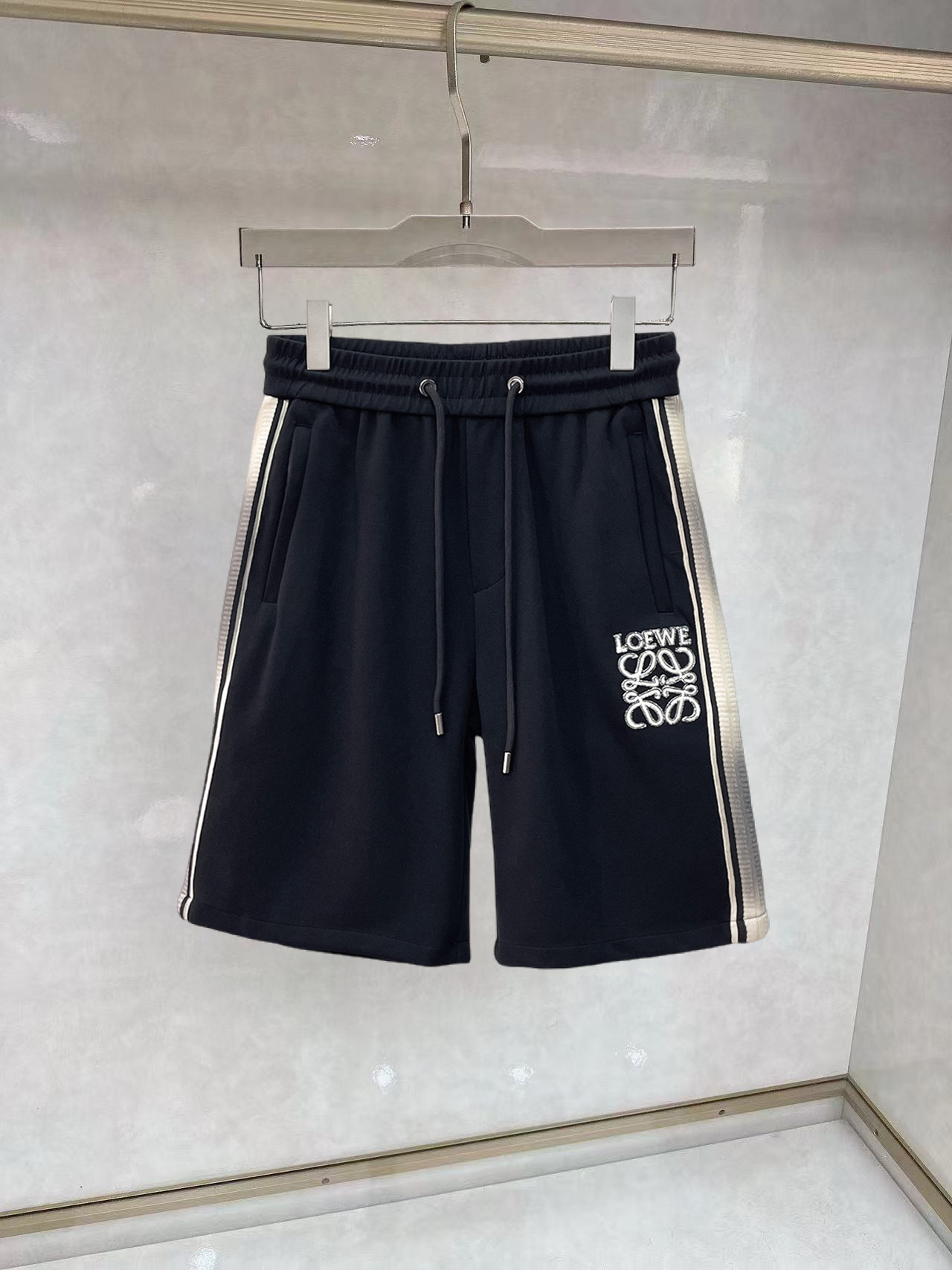 Loewe Shorts 00039