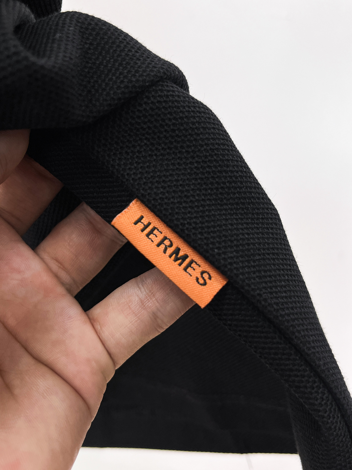Hermès 爱马仕 高端货商务 白领 单位人士必入单品 珠地面料休闲商务短袖Polo 科技面料