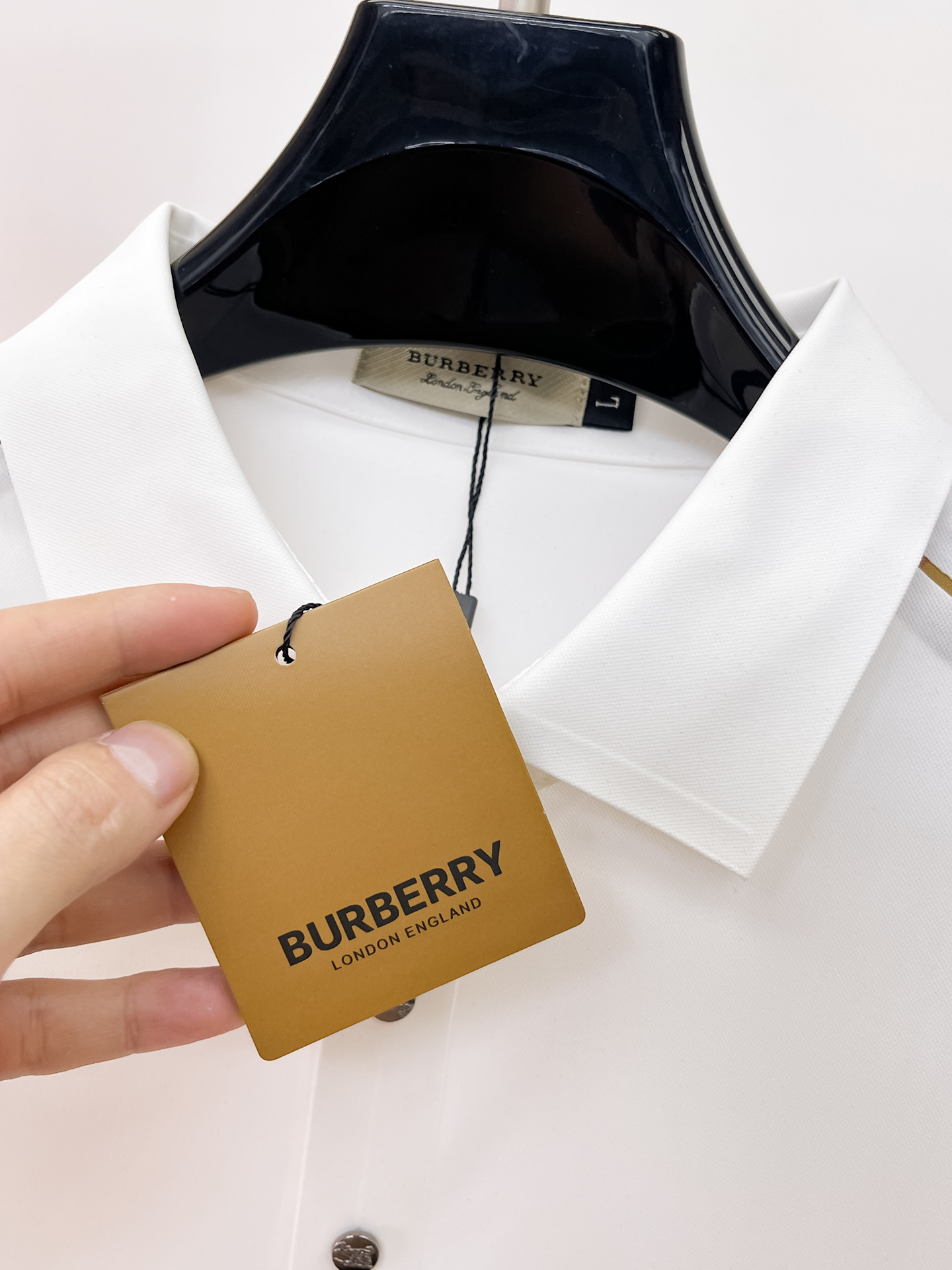 Burberry 巴宝莉 高端货商务 白领 单位人士必入单品 珠地面料休闲商务短袖Polo 科技面料