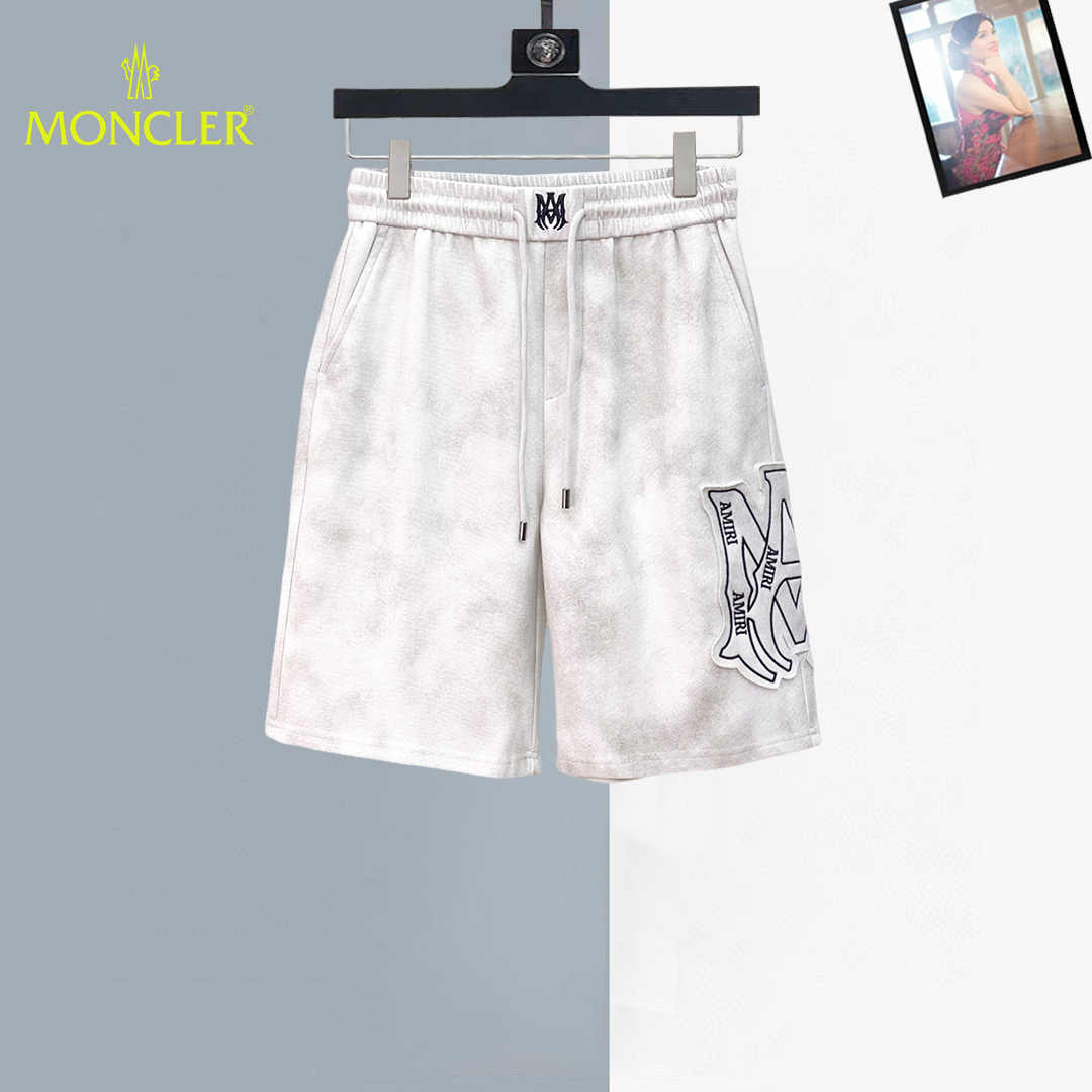 NO:930815,Amiri 2026ss summer new original counter casual shorts, luxury classic brand original LOGO accessories, counter best-selling model, very comfortable to wear, low-key yet luxurious, very classy to wear. Needless to say the trousers style and tailoring, the upper body is exquisite and high-end, first-class and top-quality materials. Really palace-level casual pants. The cotton of Turkey is of outstanding quality. After heavy washing, the pants are very soft!  Don't be picky. The upper body is absolutely stylish and extremely luxurious. Please state your height and weight when placing an order for sizes M-3XL.,,shorts,19860909阿米里 2026ss夏季新款原单专柜休闲短裤,奢华经典品牌原版LOGO配饰 专柜热销款 身穿着非常舒适 低调不失奢华 穿出去非常有档次 裤型款式和裁剪亦无需多言 上身精致跃然高档一等一顶级质料 真正殿堂级的休闲裤 选用土耳其的棉花品质卓然,经过重水洗使得裤子很柔软！不挑人 上身绝对的有型 极度奢华. 尺码M-3XL下单报身高体重.,,shorts,,Men's clothing