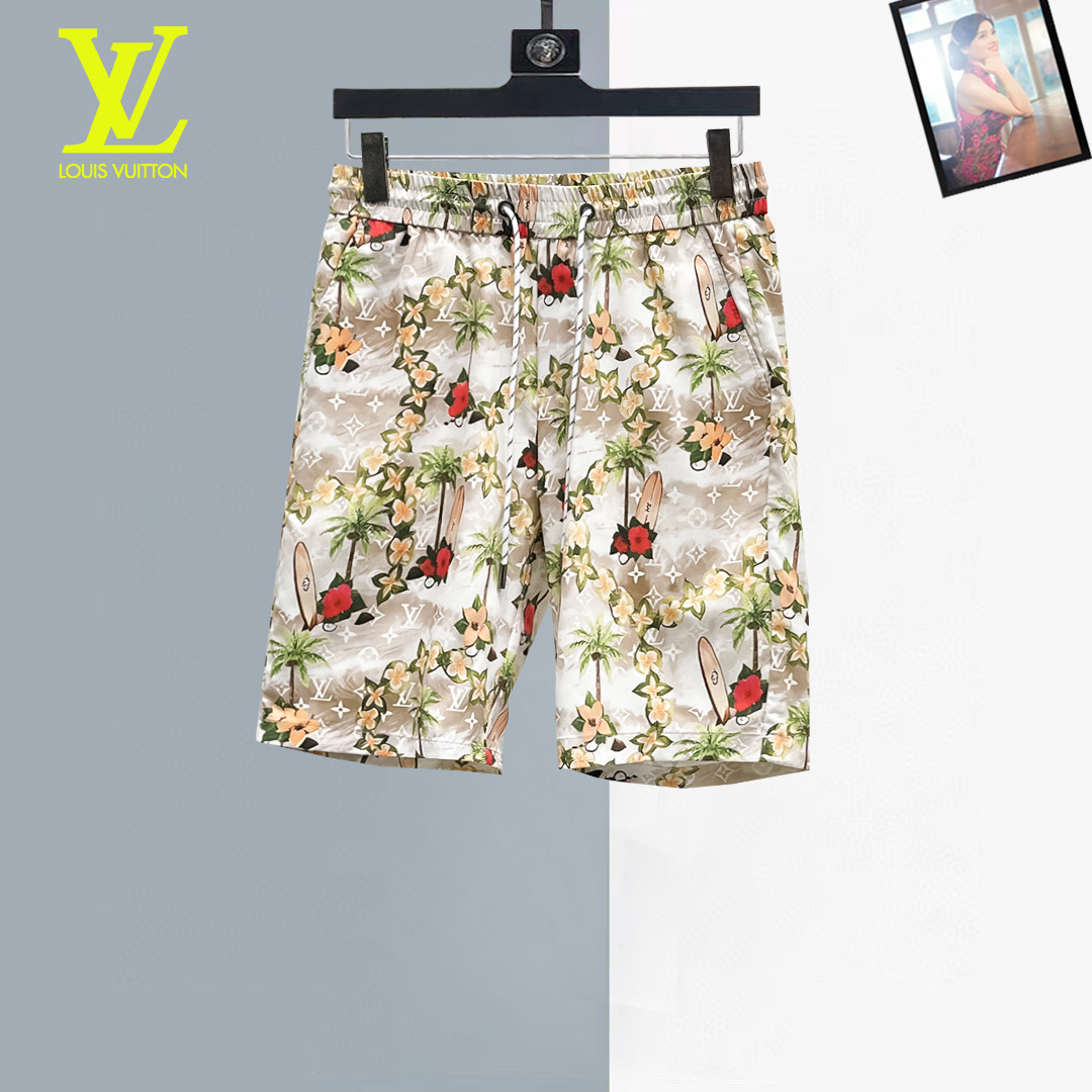 NO:930845,LV 2026ss summer new original counter casual shorts, luxury classic brand original LOGO accessories, counter best-selling model, very comfortable to wear, low-key yet luxurious, very classy to wear. Needless to say the trousers style and tailoring, the upper body is exquisite and high-end, first-class and top-quality materials. Really palace-level casual pants. The cotton of Turkey is selected for its outstanding quality. After heavy washing, the pants are very soft!  Don't be picky. The upper body is absolutely stylish and extremely luxurious. Please quote your height and weight when ordering sizes M-2XL.,,louis vuitton,shorts,19860909LV 2026ss夏季新款原单专柜休闲短裤,奢华经典品牌原版LOGO配饰 专柜热销款 身穿着非常舒适 低调不失奢华 穿出去非常有档次 裤型款式和裁剪亦无需多言 上身精致跃然高档一等一顶级质料 真正殿堂级的休闲裤 选用土耳其的棉花品质卓然,经过重水洗使得裤子很柔软！不挑人 上身绝对的有型 极度奢华. 尺码M-2XL下单报身高体重.,,louis vuitton,shorts,,Men's clothing