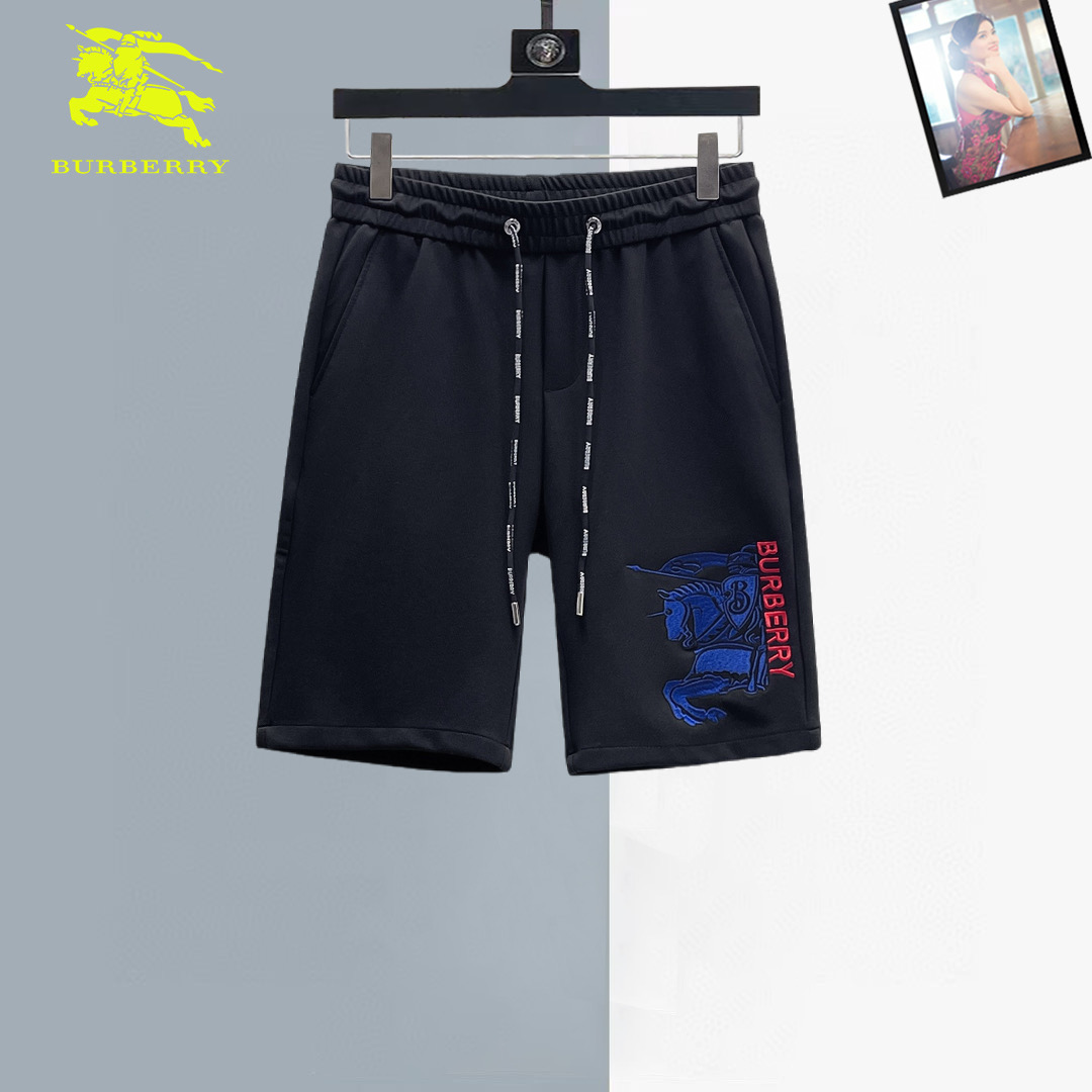 NO:930854,Burberry 2026ss summer new original counter casual shorts, luxury classic brand original LOGO accessories, counter best-selling model. Very comfortable to wear, low-key yet luxurious, very classy to wear. Needless to say the trousers style and tailoring. The upper body is exquisite and high-end, first-class and top-quality materials. Really palace-level casual pants. The cotton of Turkey is of outstanding quality. After heavy washing, the pants are very soft!  Don't be picky. The upper body is absolutely stylish and extremely luxurious. Please quote your height and weight when ordering sizes M-2XL.,,burberry,shorts,19860909巴宝莉 2026ss夏季新款原单专柜休闲短裤,奢华经典品牌原版LOGO配饰 专柜热销款 身穿着非常舒适 低调不失奢华 穿出去非常有档次 裤型款式和裁剪亦无需多言 上身精致跃然高档一等一顶级质料 真正殿堂级的休闲裤 选用土耳其的棉花品质卓然,经过重水洗使得裤子很柔软！不挑人 上身绝对的有型 极度奢华. 尺码M-2XL下单报身高体重.,,burberry,shorts,,Men's clothing