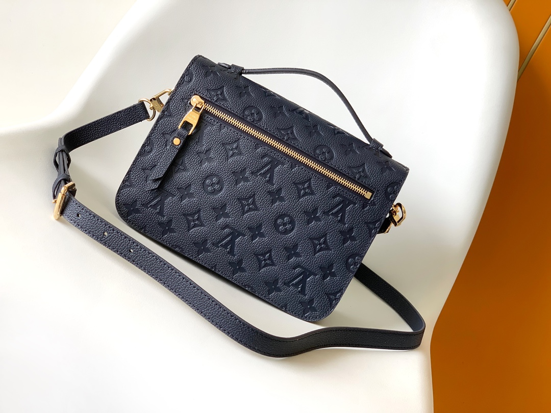 Louis Vuitton M47142新版蓝 M46613 枣红M44881杏色M41487黑色M44072米白M44018粉色M41486枣红M44155大红M44071深蓝