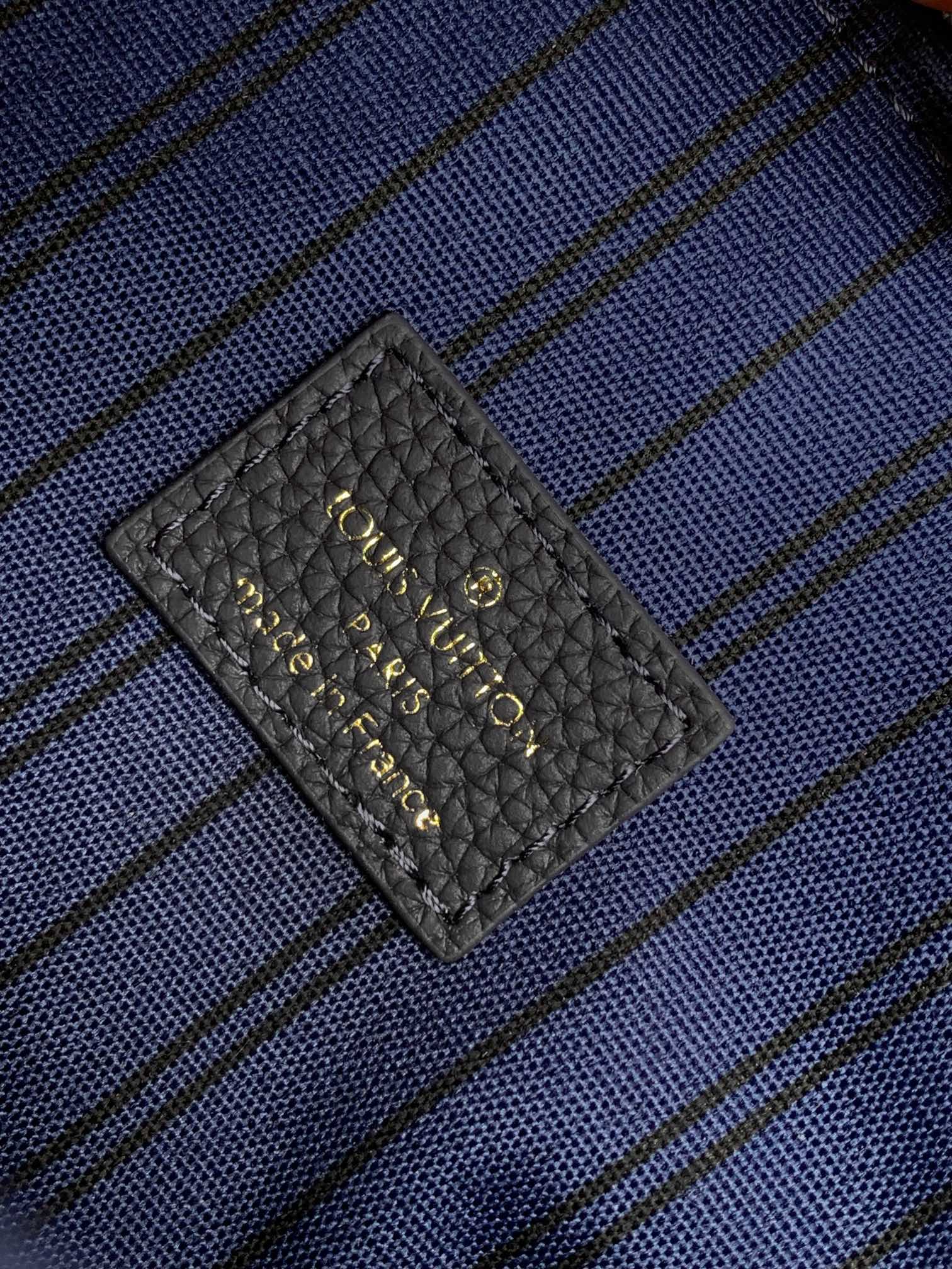 Louis Vuitton M47142新版蓝 M46613 枣红M44881杏色M41487黑色M44072米白M44018粉色M41486枣红M44155大红M44071深蓝
