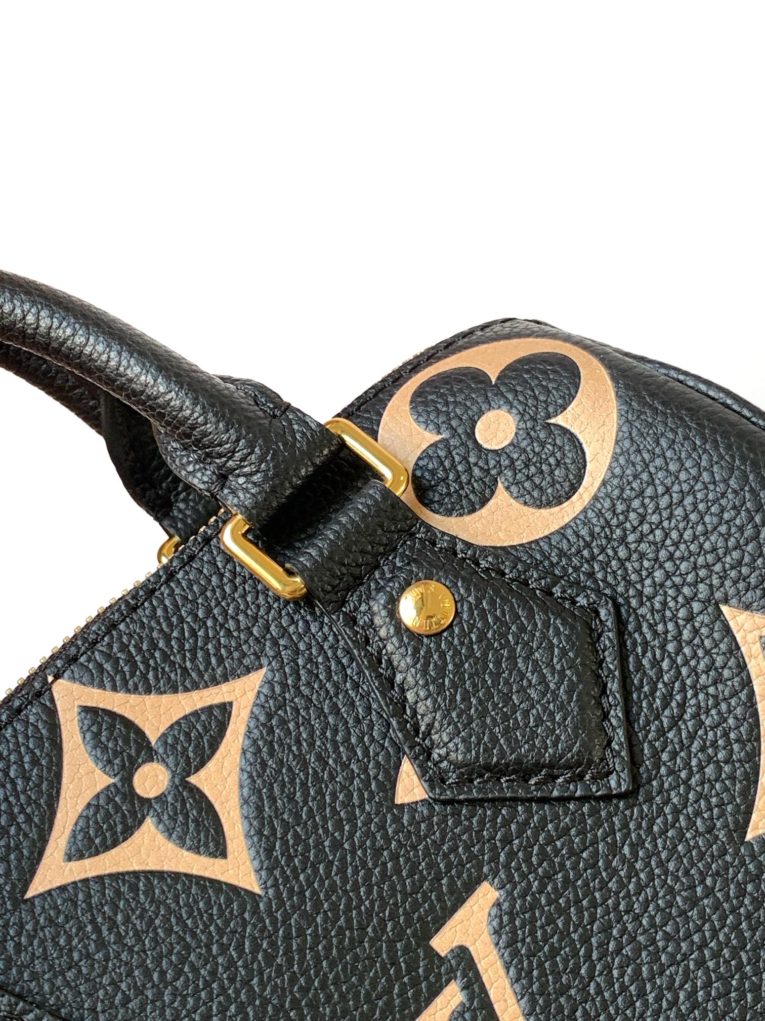 Louis Vuitton 动态变码芯片