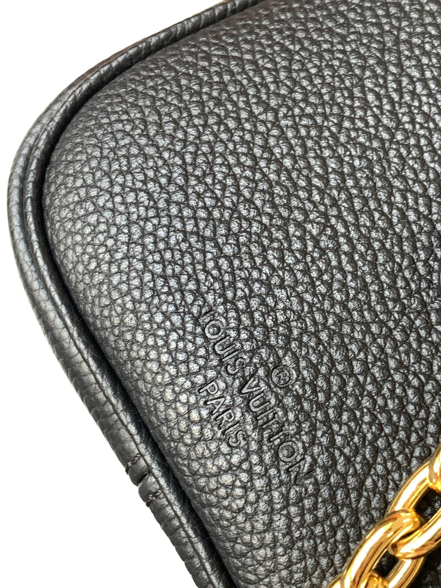 Louis Vuitton 动态变码芯片
