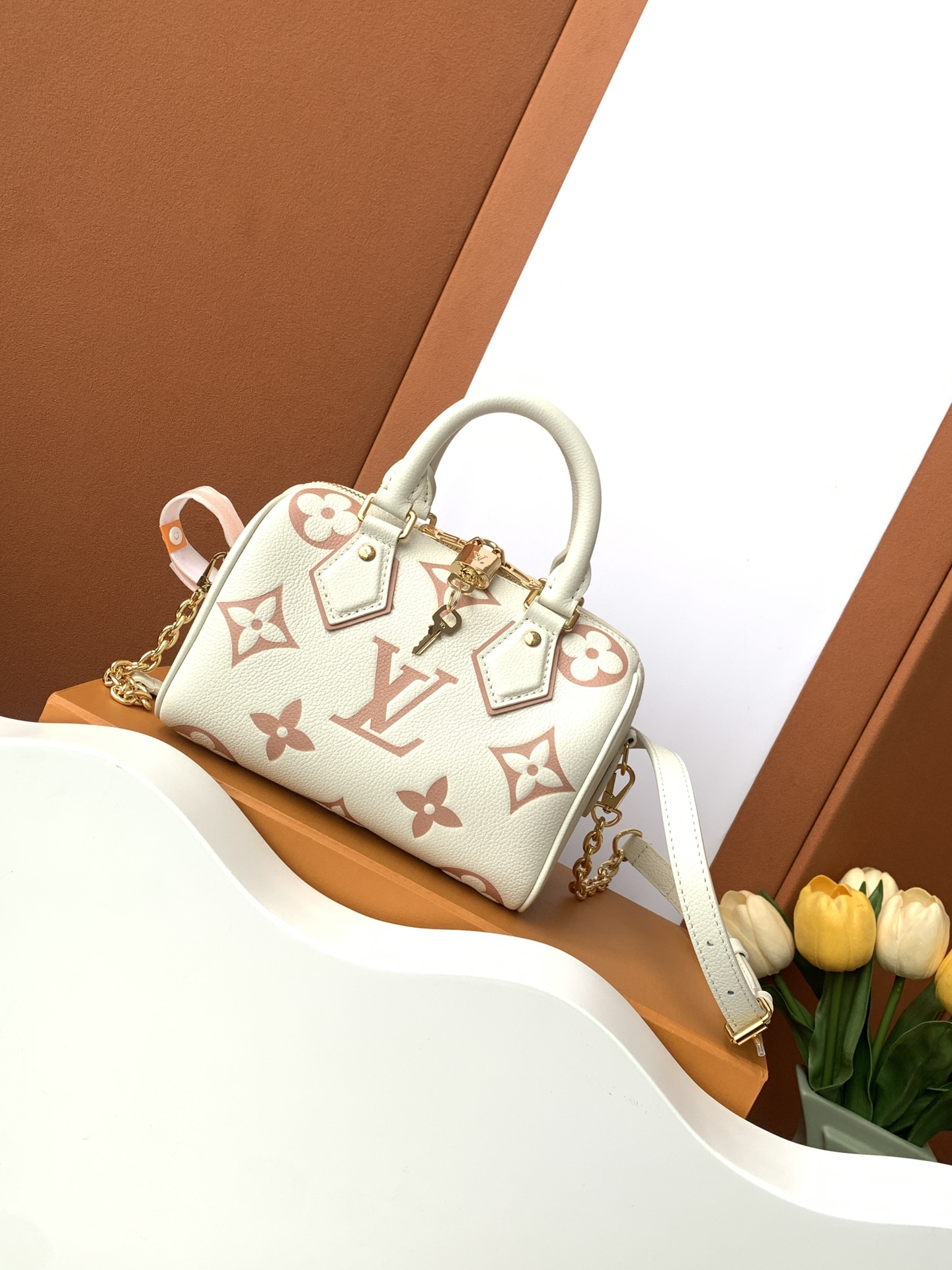 Louis Vuitton 动态变码芯片