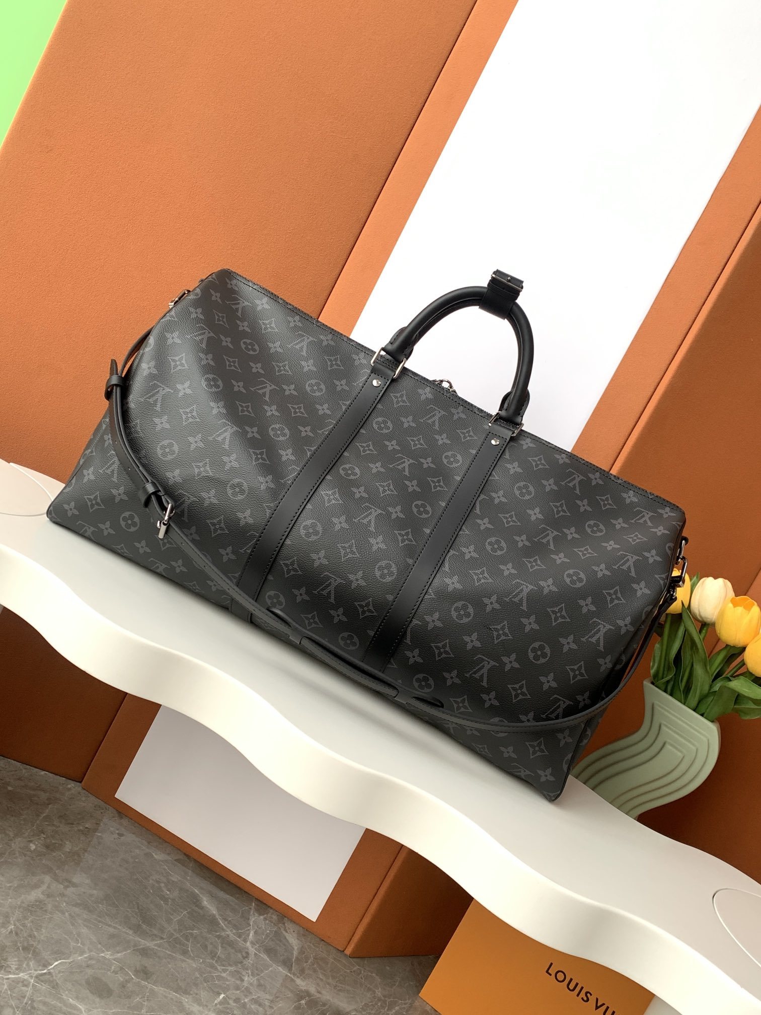 Keepall 55 旅行袋【特级加强版】型号: M40605皮料: 是意大利A级皮料五金: 采用进口A