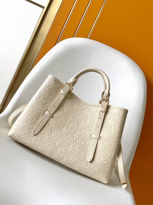 Louis Vuitton Embossed Leather On The Go PM Tote Bag, 32 x 10 x 22 cm 1 Louis Vuitton Embossed Leather On The Go PM Tote Bag, 32 x 10 x 22 cm