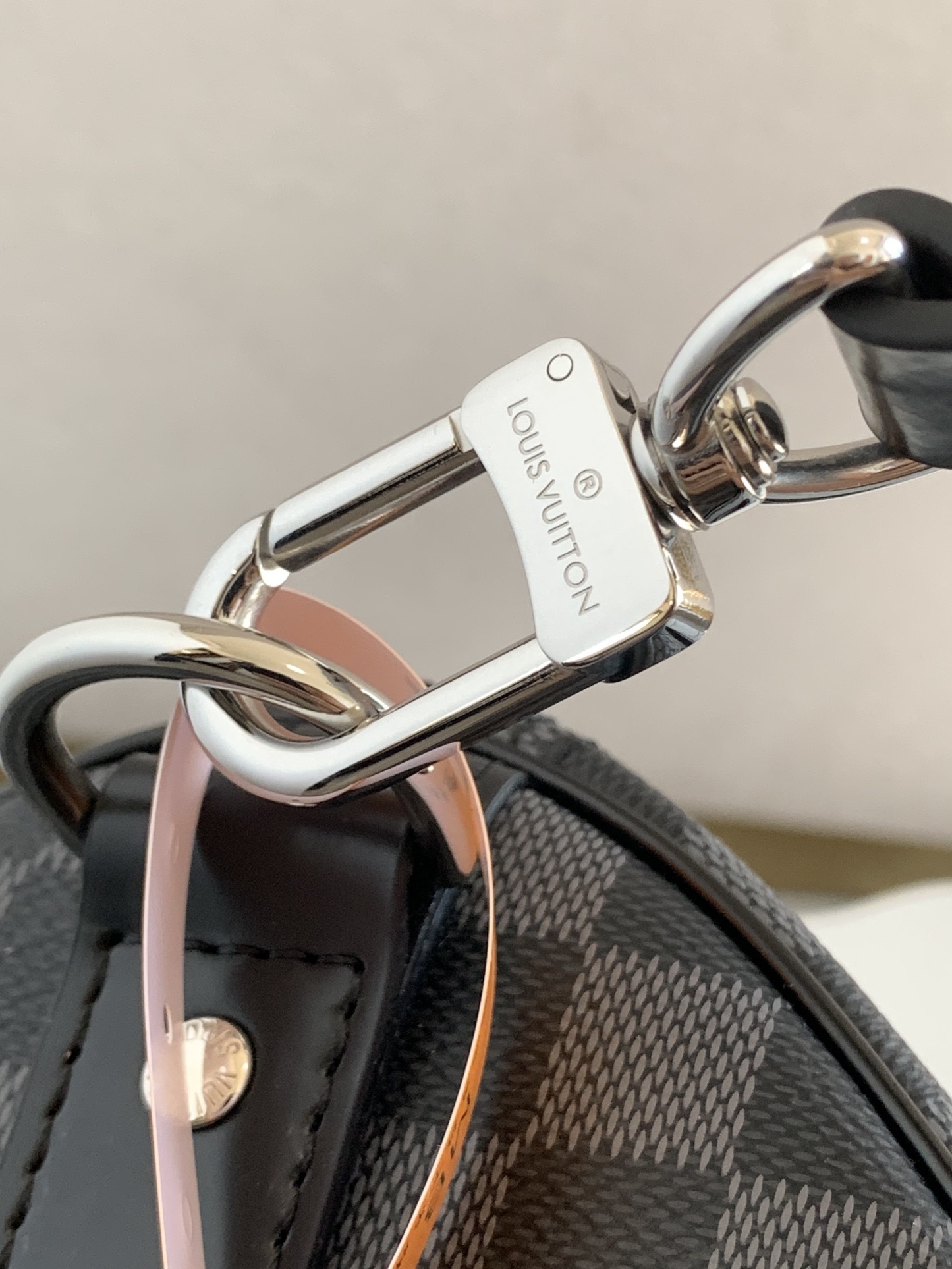 Keepall 45 旅行袋【特级加强版】型号: N41418皮料: 是意大利A级皮料五金: 采用进口A